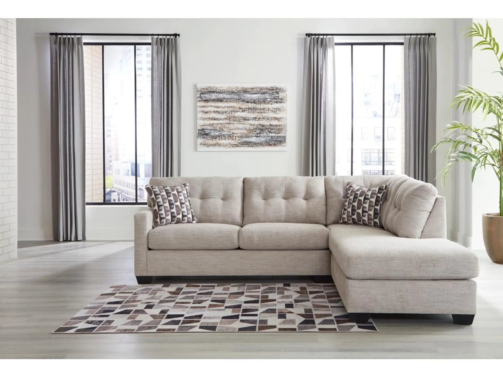 Mahoney 2-Piece Sectional with Chaise