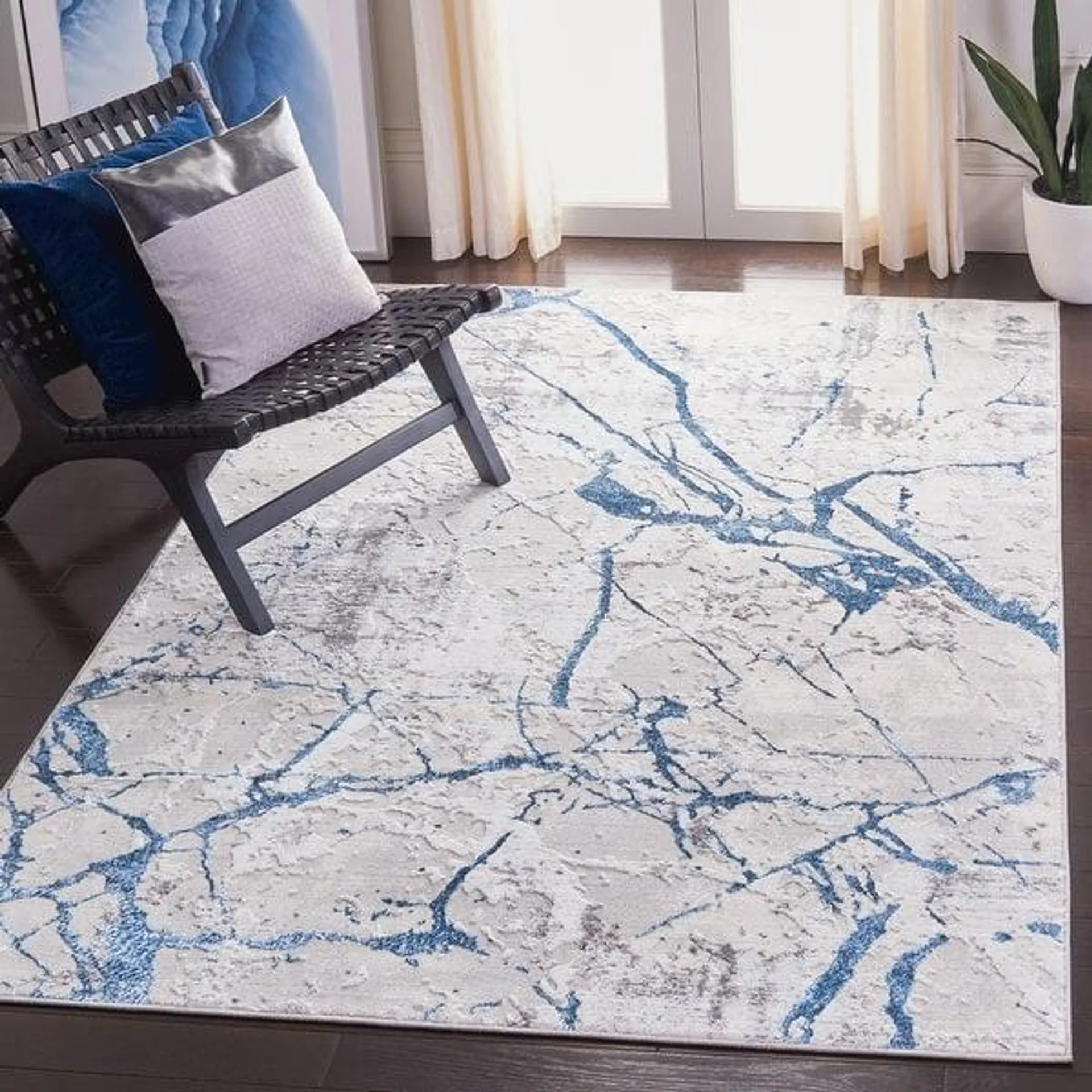 SAFAVIEH Amelia Fietje Modern Abstract Distressed Rug