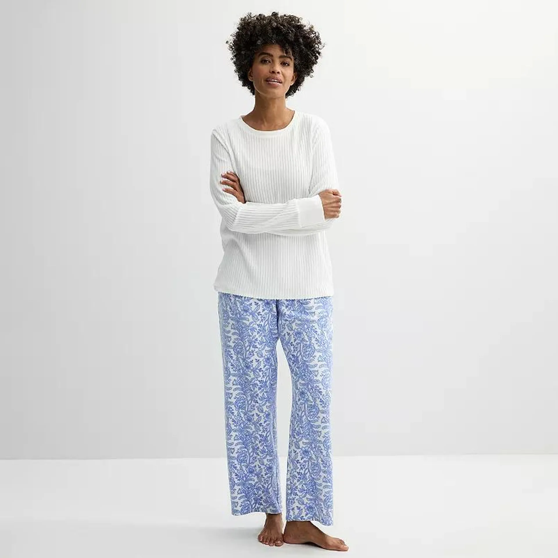 Women's Croft & Barrow® 2-pc. Long Sleeve Pajama Top & Pajama Pants Sleep Set