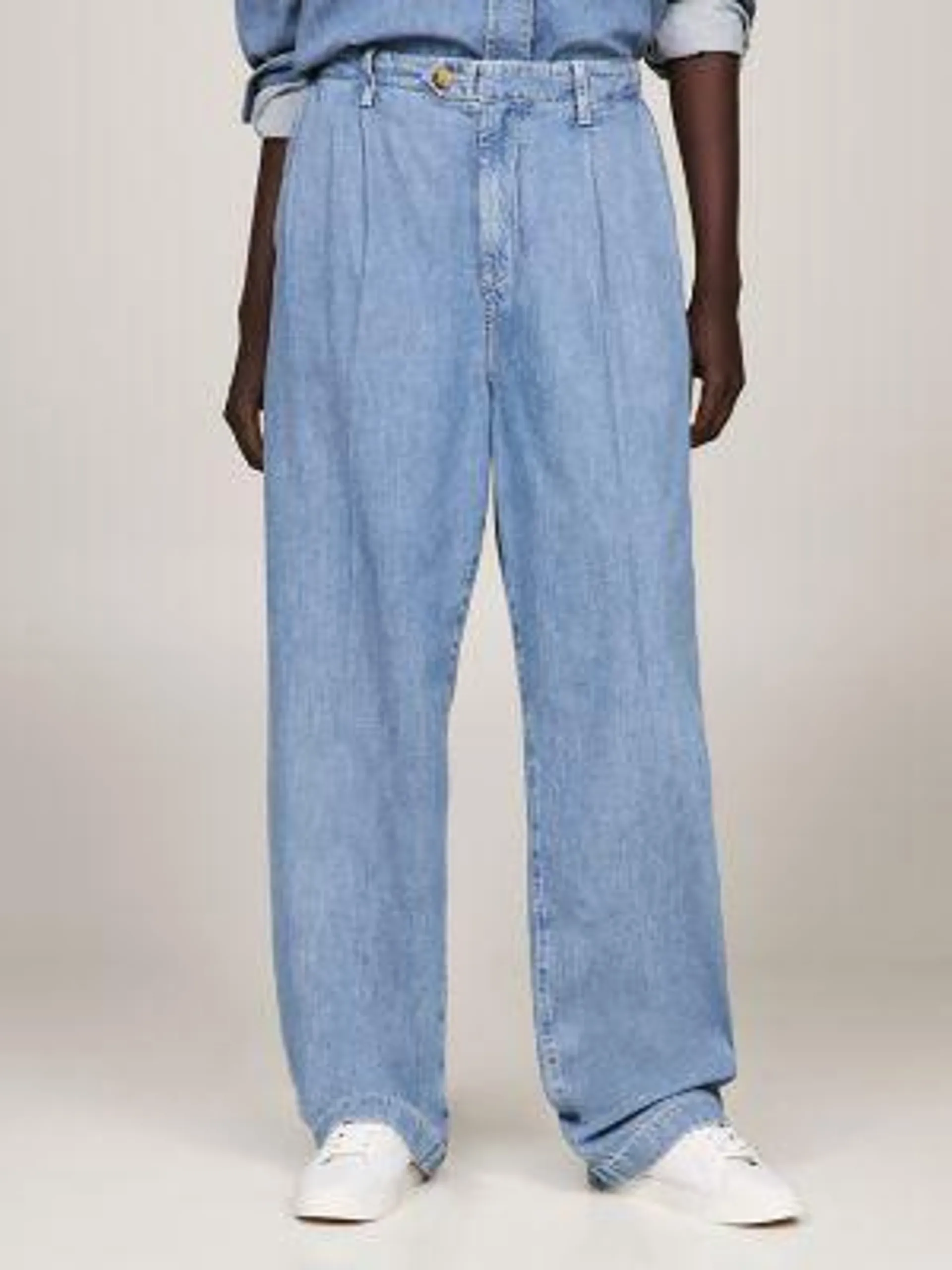 Relaxed Fit Pleated Denim Chino