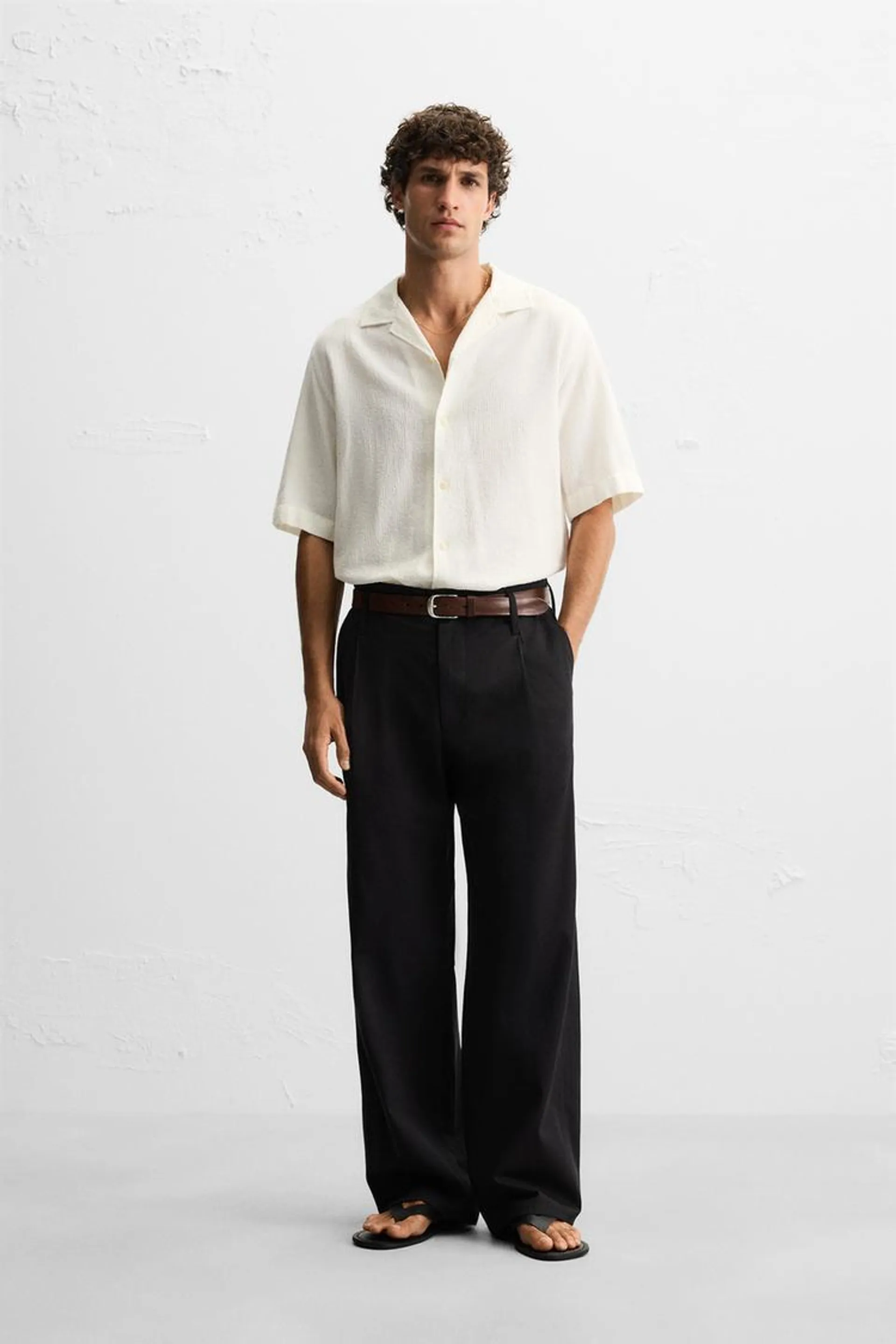 TEXTURED JACQUARD SHIRT