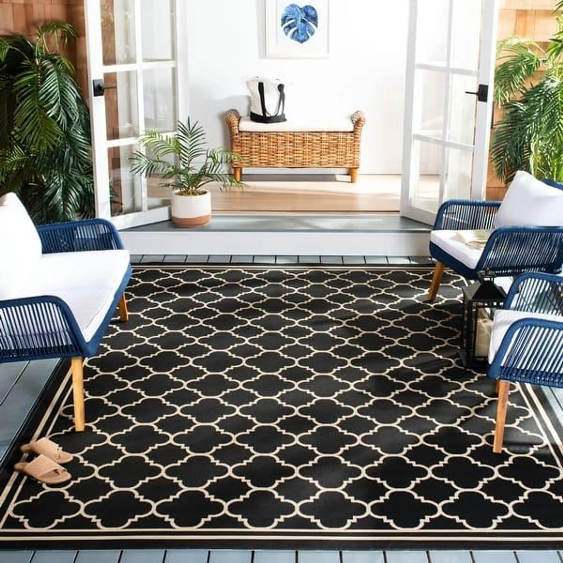 SAFAVIEH Courtyard Kailani Indoor/ Outdoor Waterproof Patio Backyard Rug