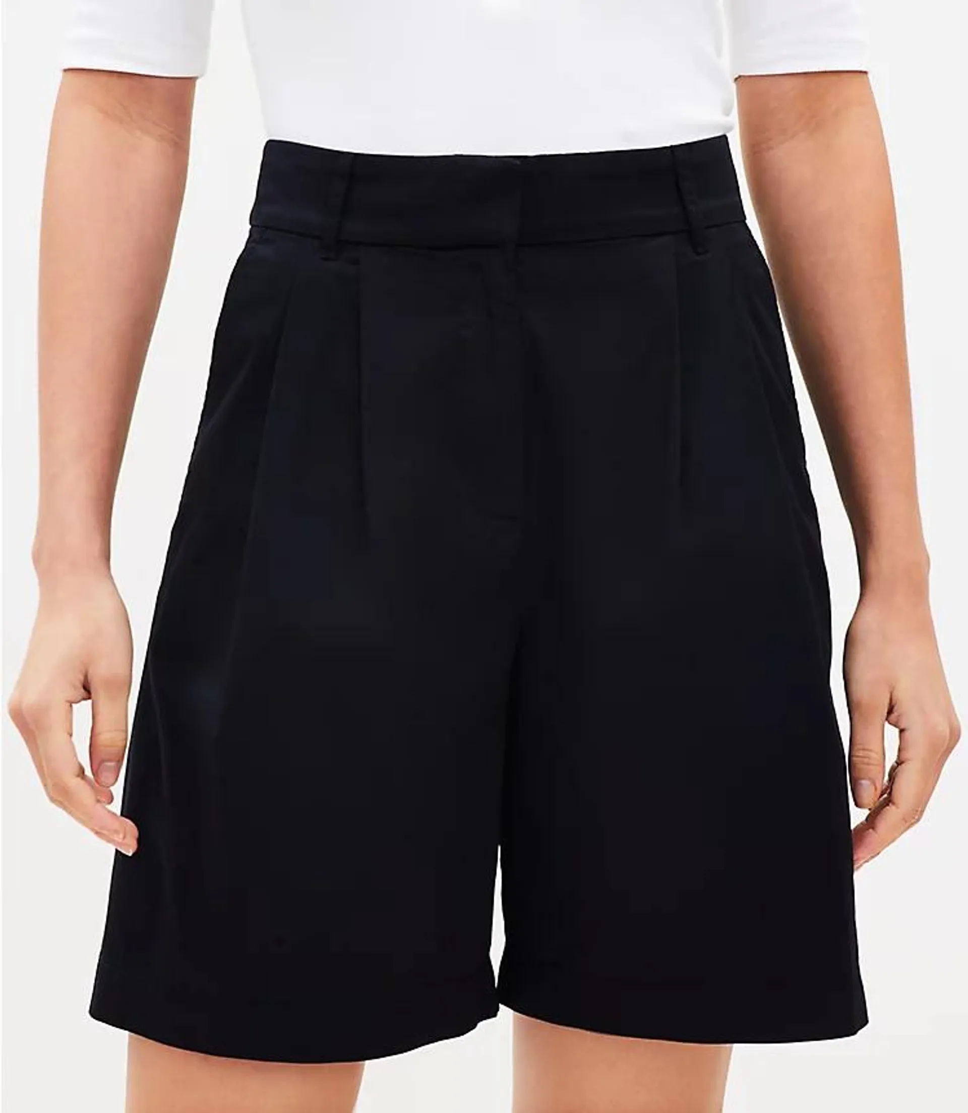 Pleated Bermuda Shorts in Poplin