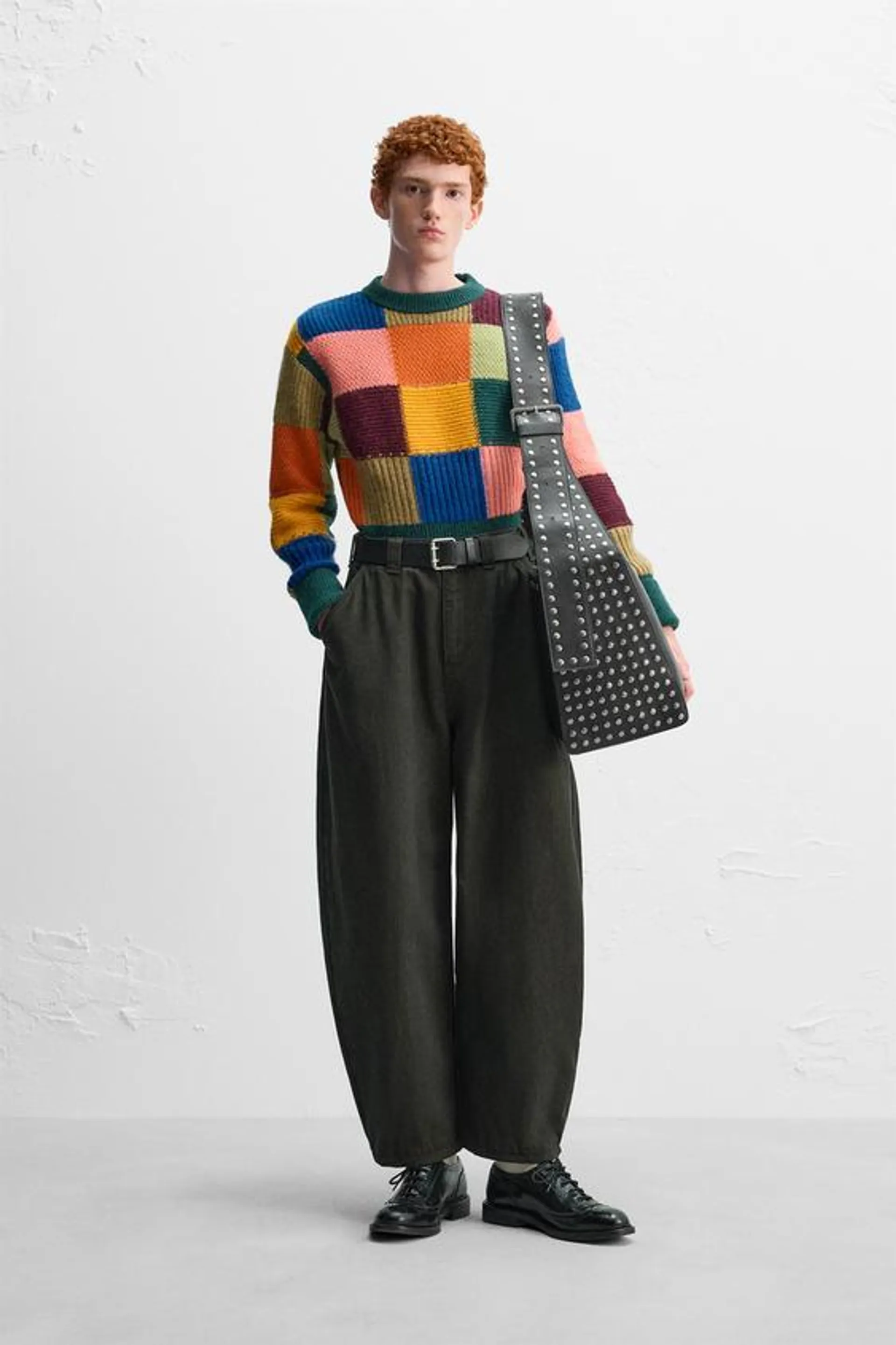 COLOR BLOCK SWEATER X HARRY LAMBERT