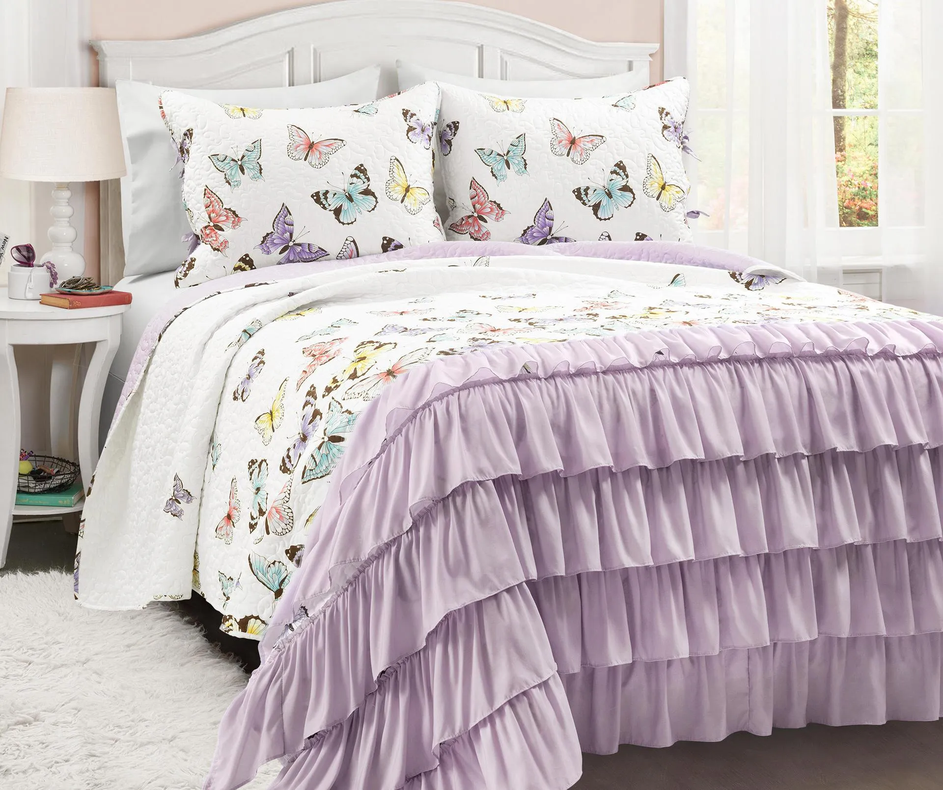 White & Lilac Flutter Butterfly Ruffle Reversible Twin 2-Piece Quilt Set