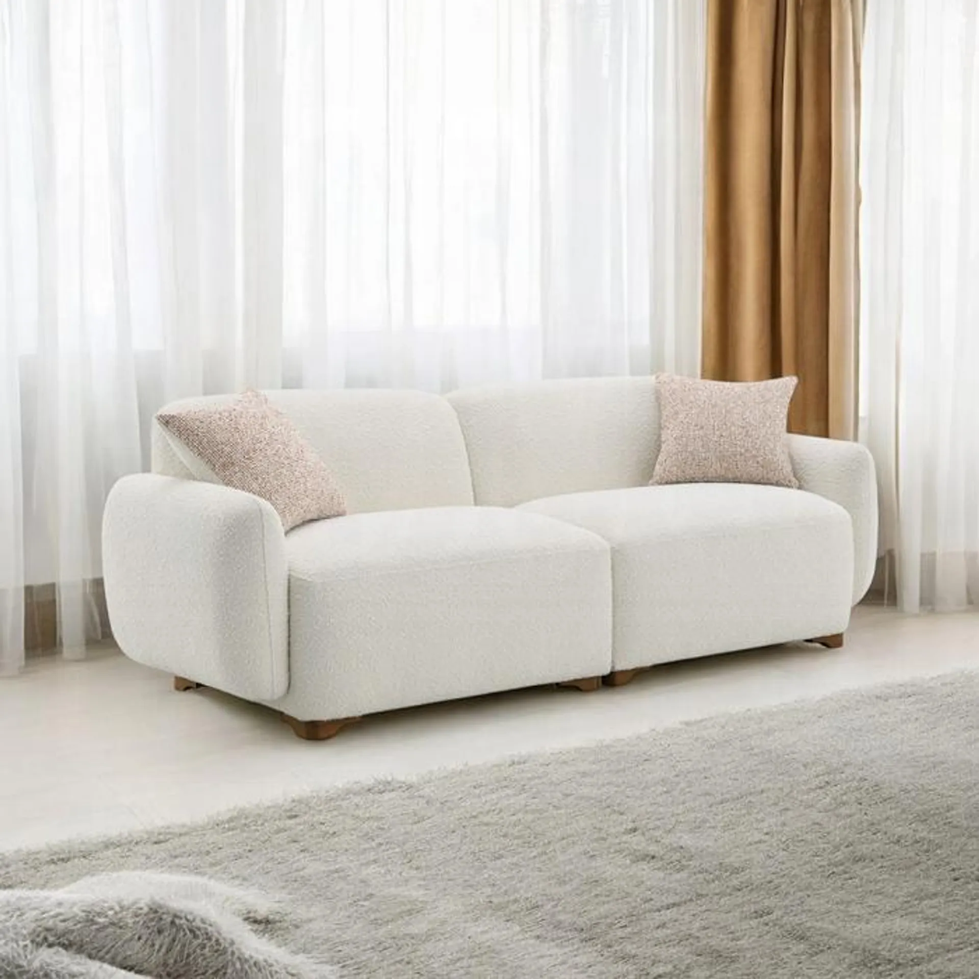 Darius Sofa w/2 Pillows