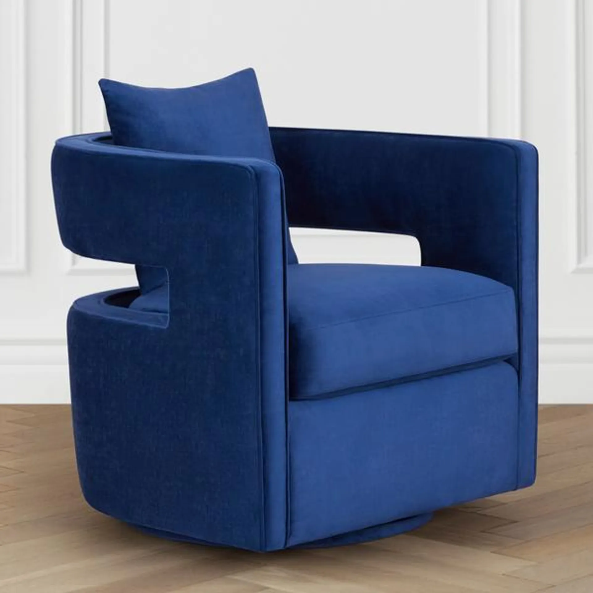 Lottie Swivel Chair