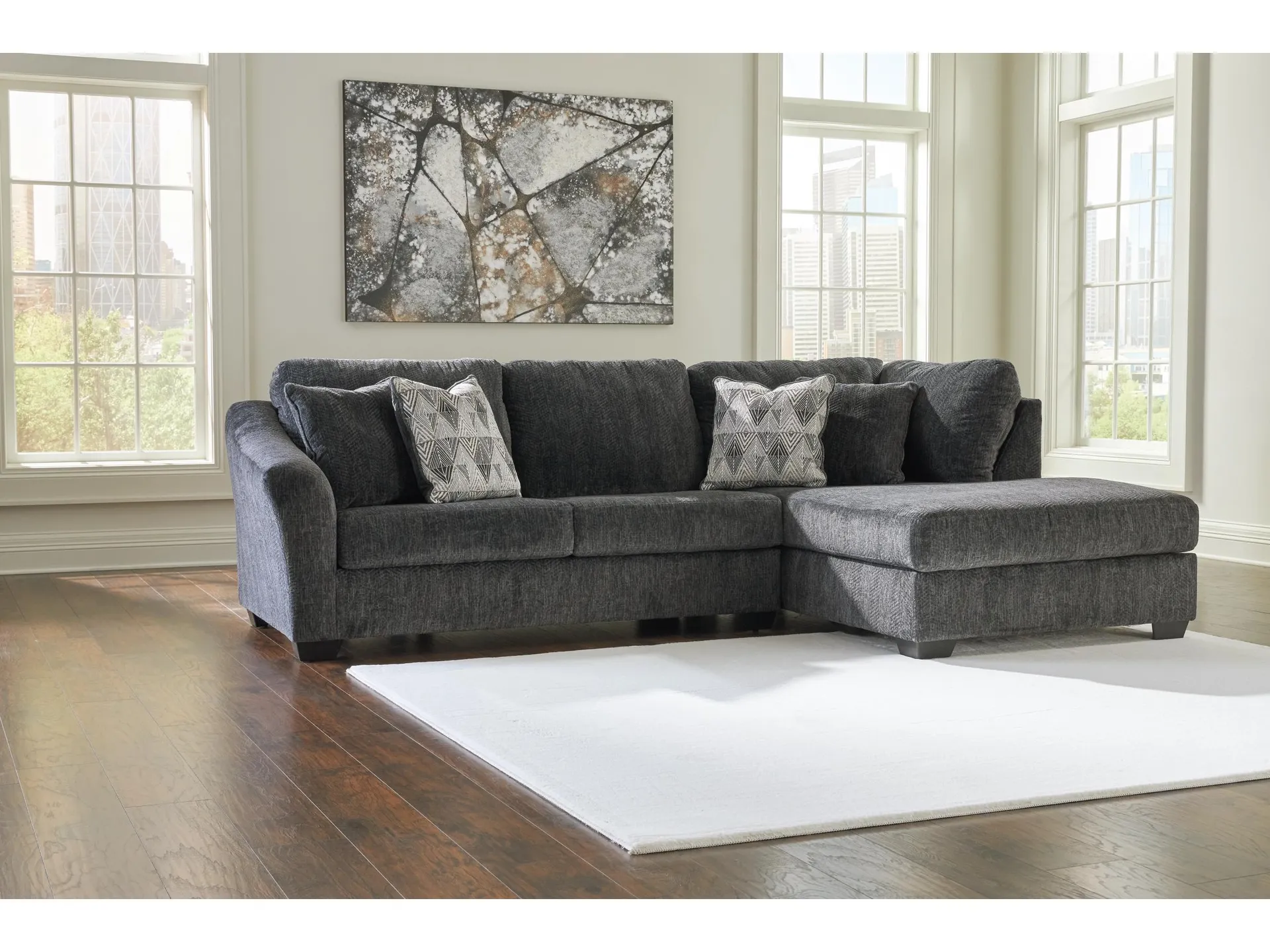 Biddeford 2-Piece Sectional with Chaise