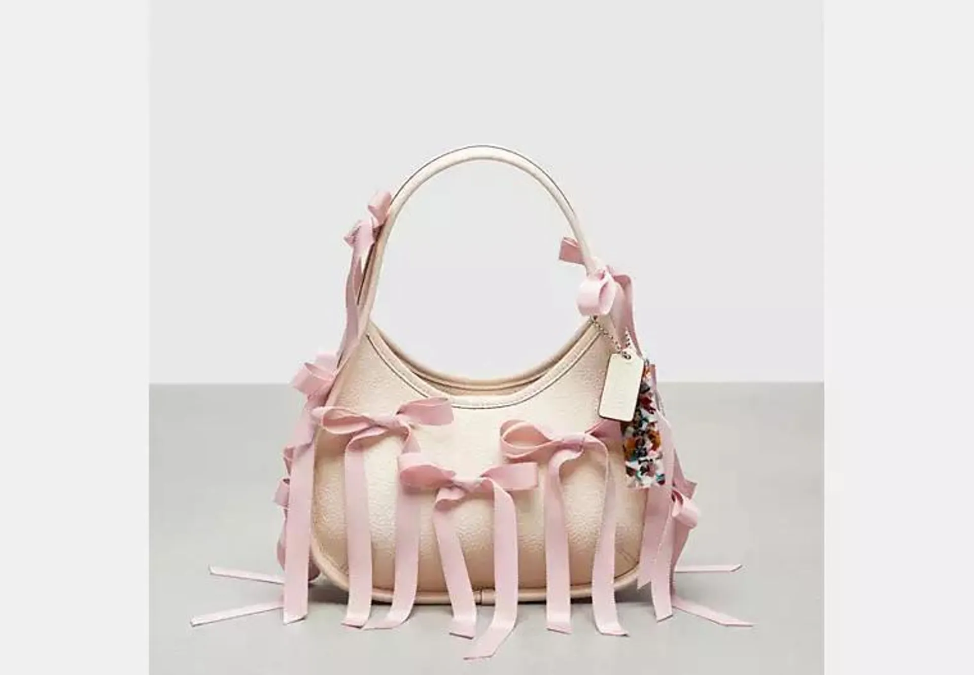 Ergo Bag In Coachtopia Leather: Bows All Over