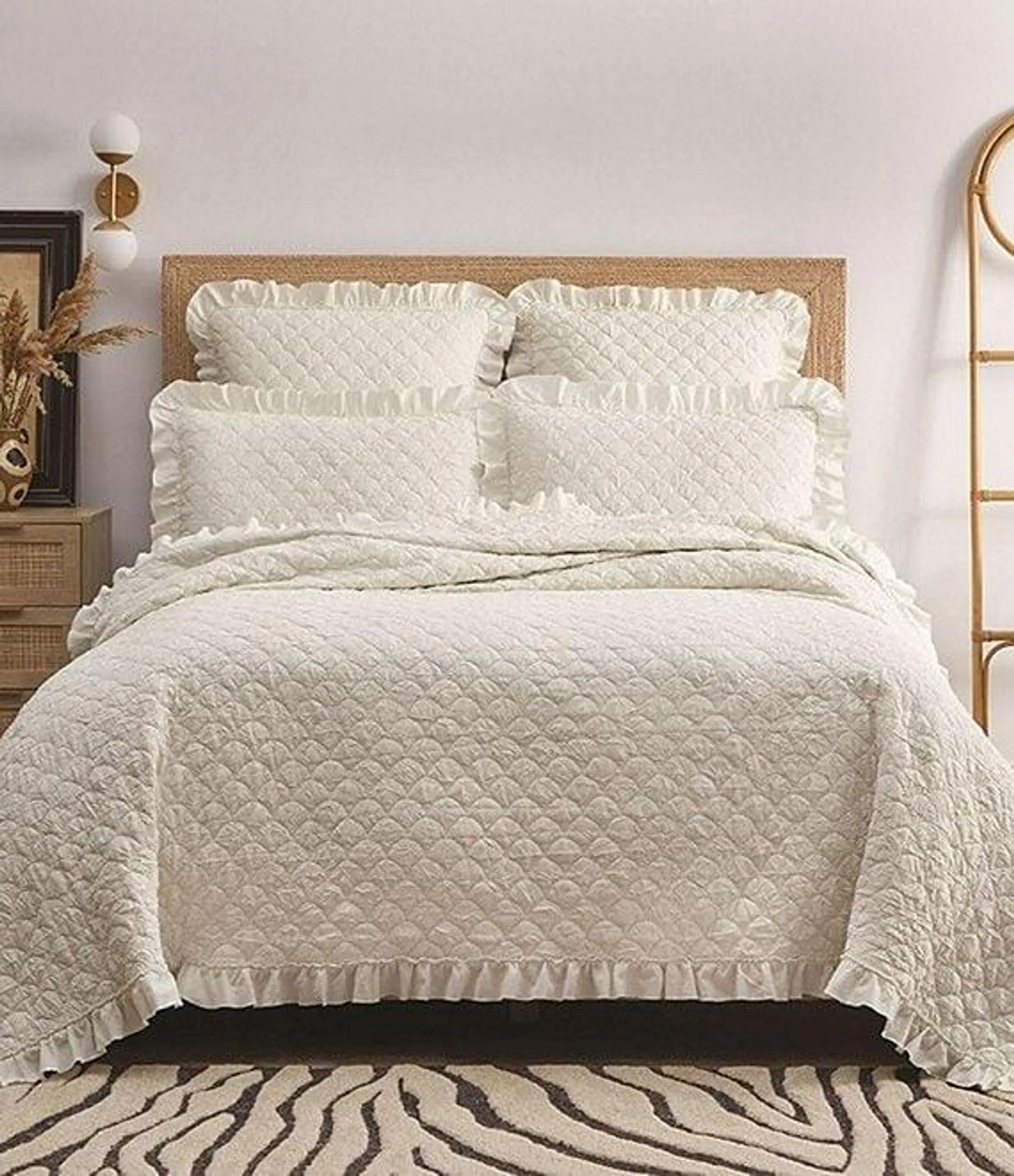 Gigi Scalloped Quilt Mini Set