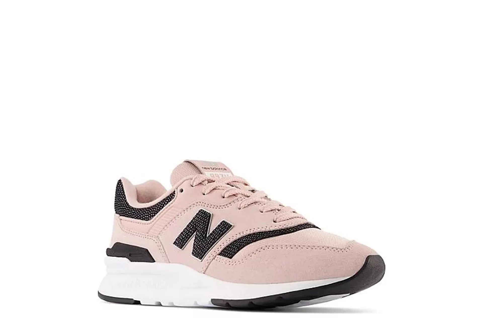 New Balance Womens 997 Sneaker - Pale Pink