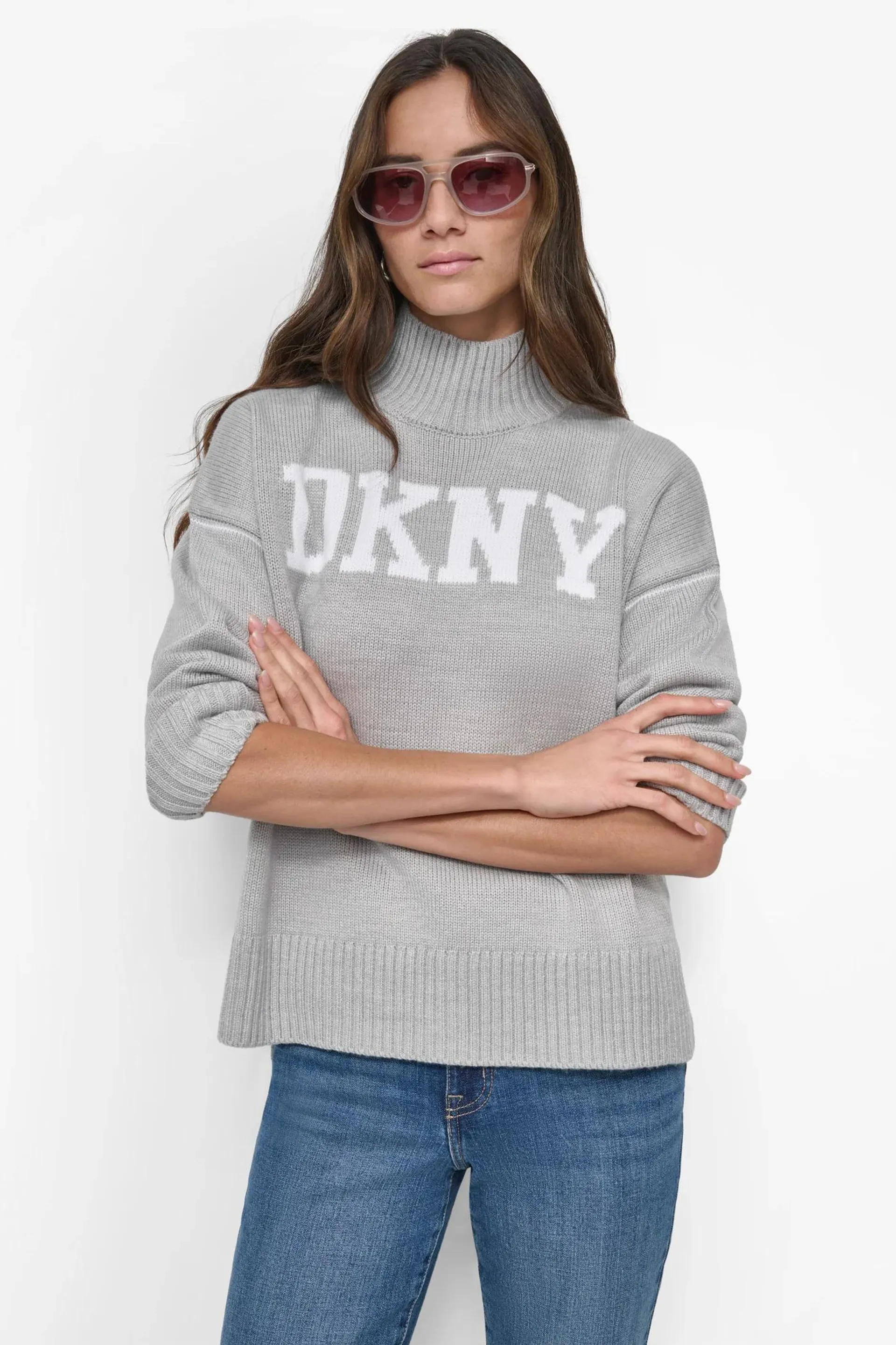 LOGO TURTLENECK SWEATER