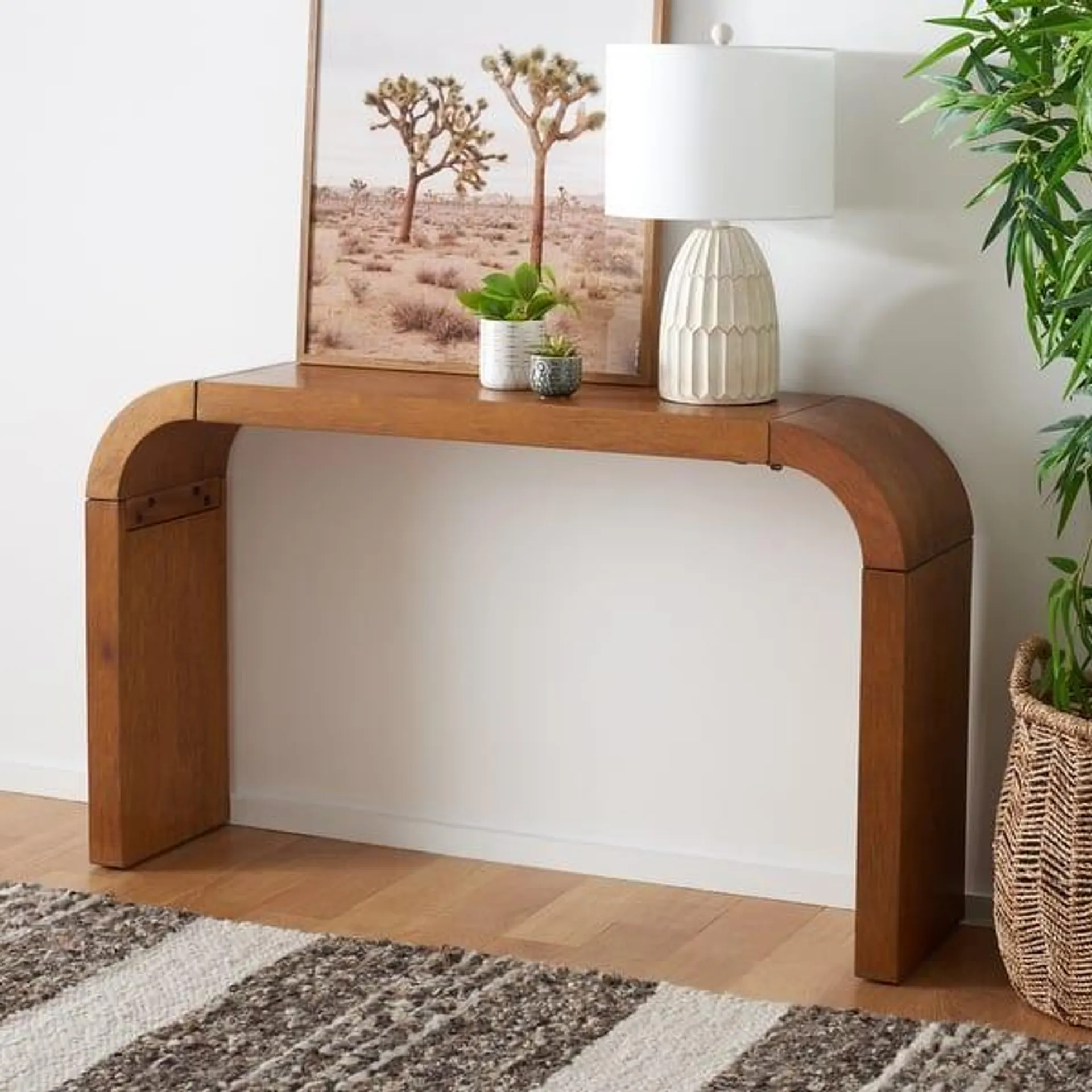 SAFAVIEH Liasonya Curved Console Table - 52" W x 12" D x 31" H