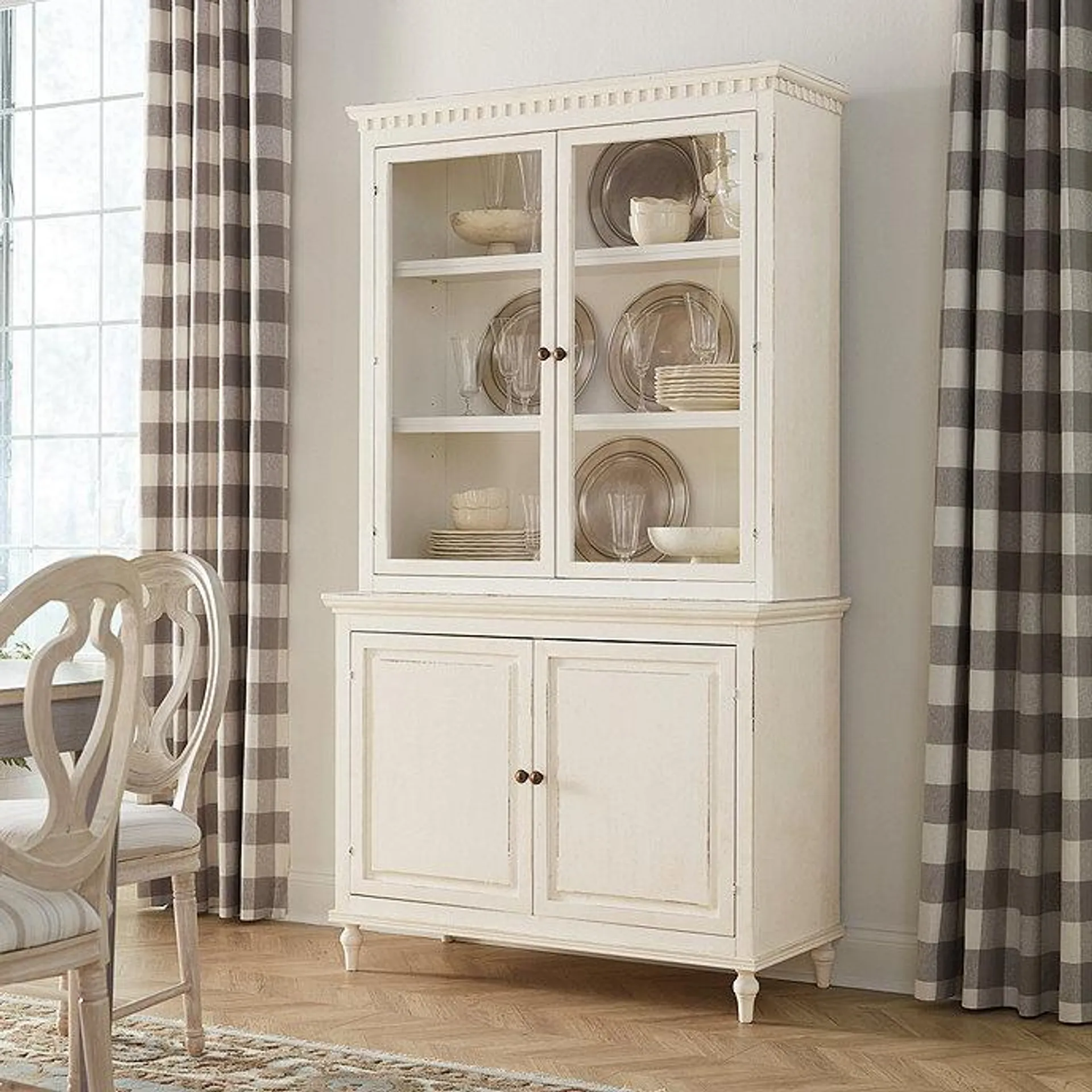 Ingrid Sideboard with Hutch