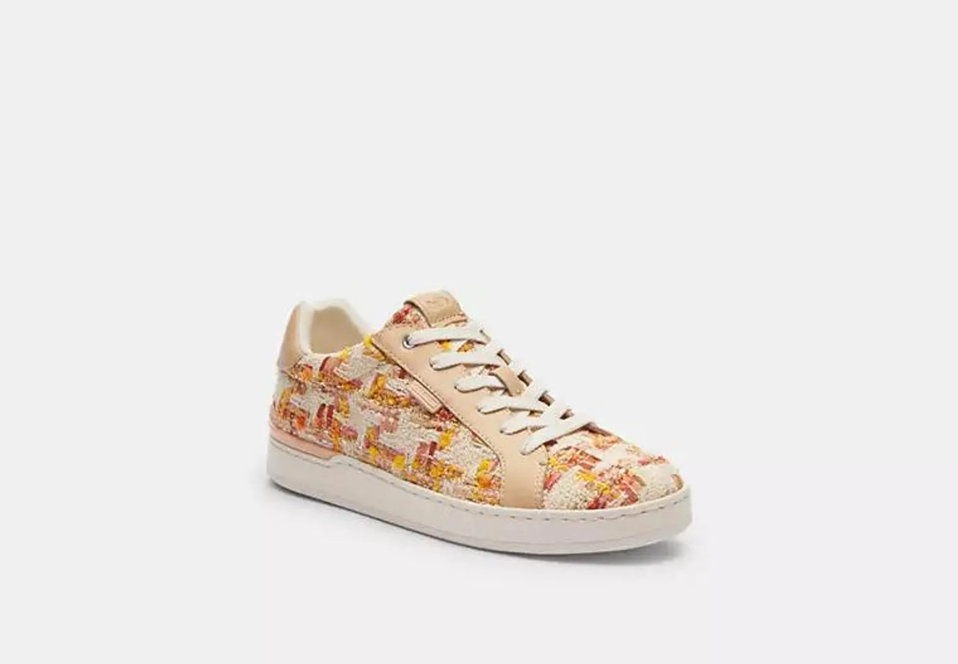 Lowline Low Top Sneaker