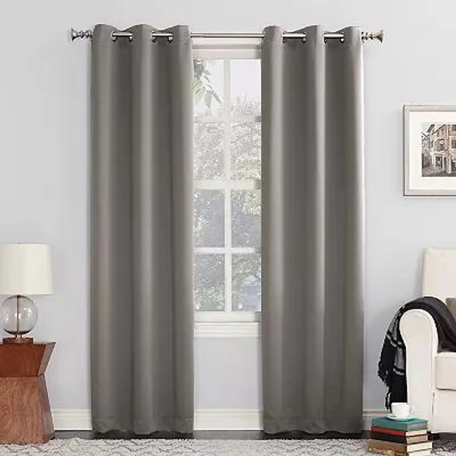 Sun Zero 1-Panel Ludlow Blackout Grommet Window Curtain