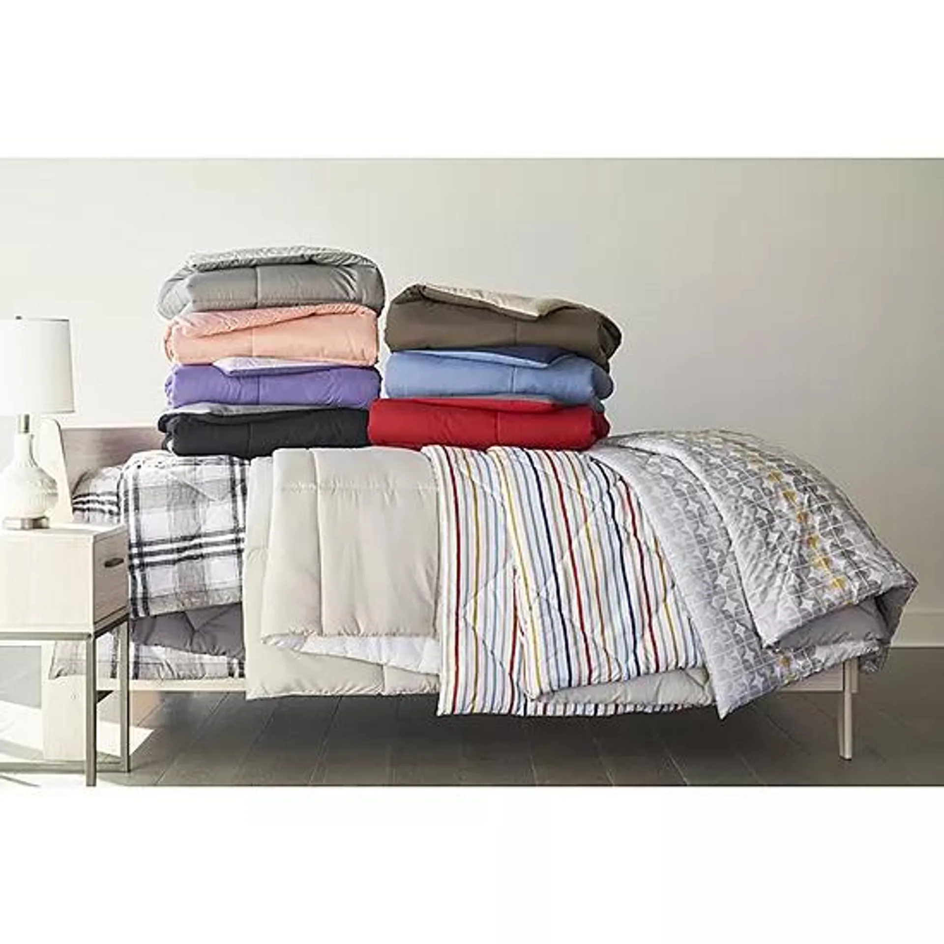 Home Expressions Ultra Soft Down Alternative Reversible Comforter