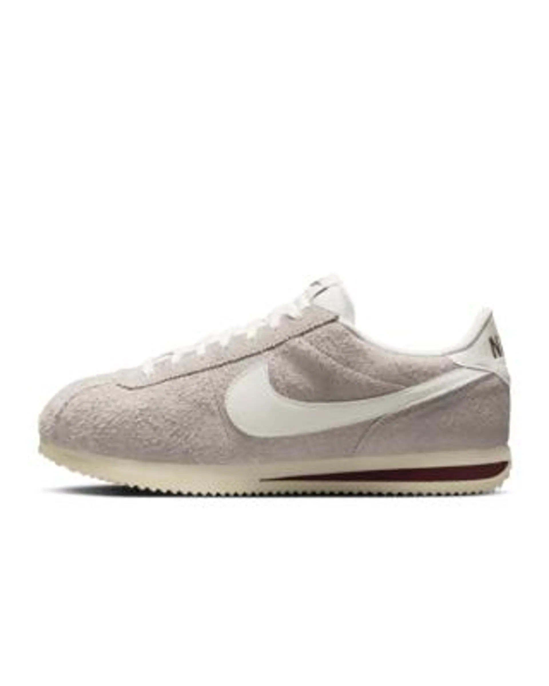 Nike Cortez SE Suede