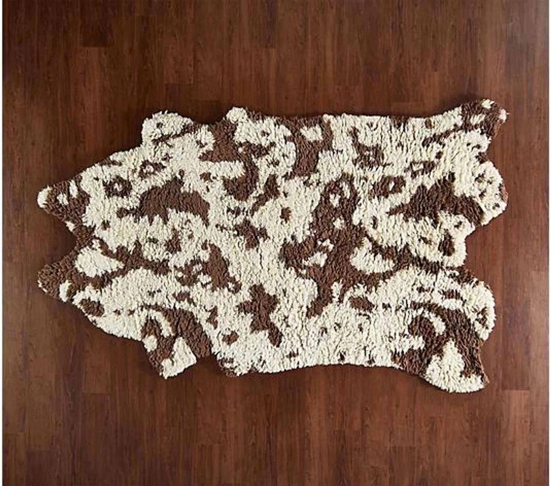 Sister Road by JG 5'x8' Faux Cow Hide Area Rug