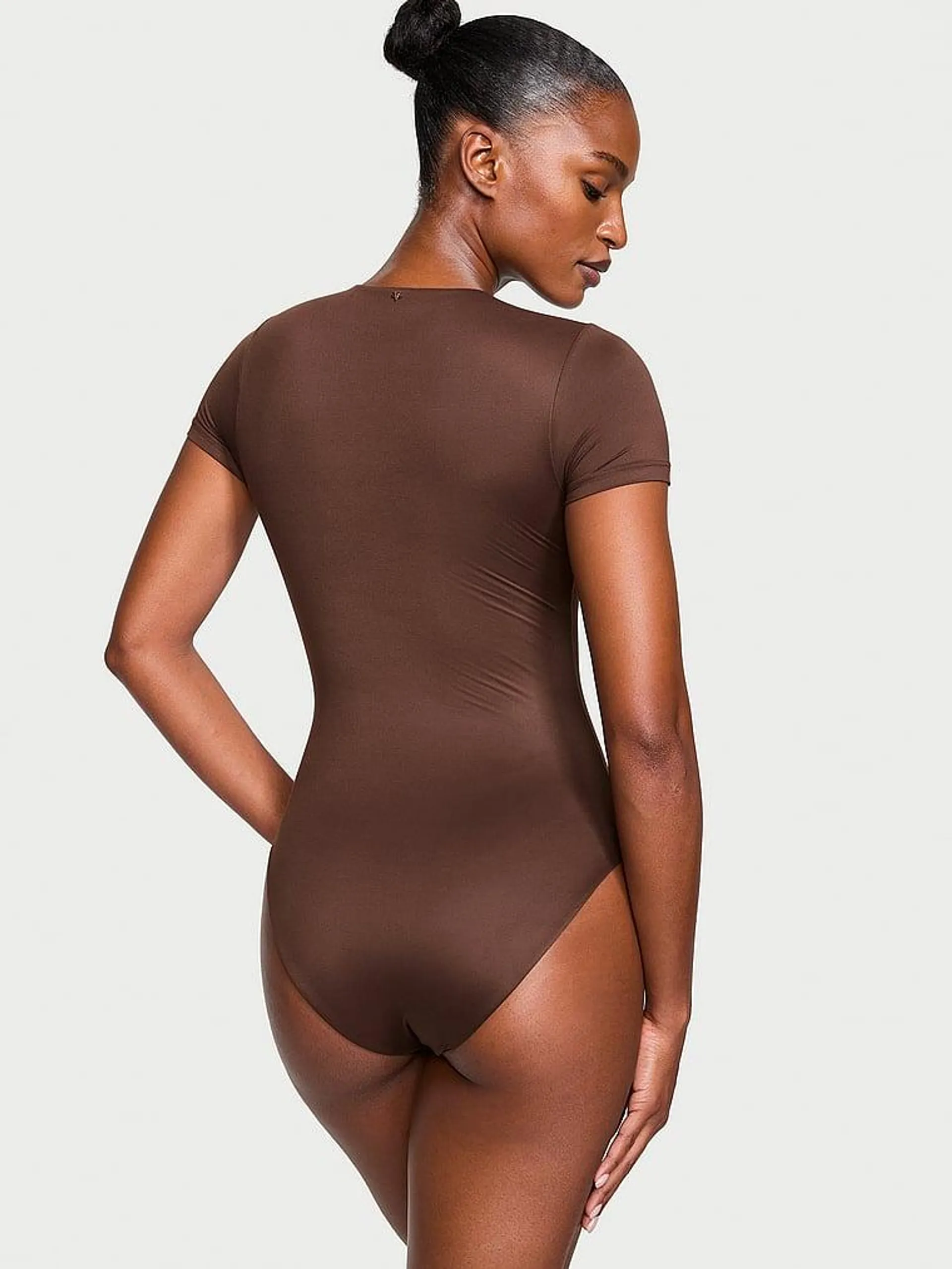 BODYWEAR by Victoria with FeatherSoft™ Innovation Short-Sleeve Bodysuit