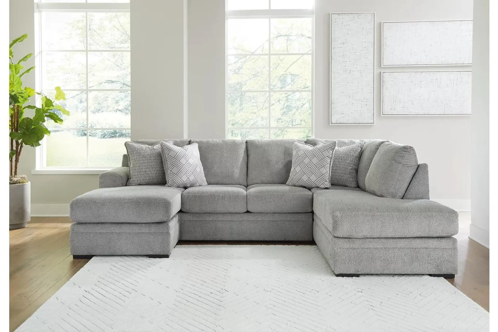 Casselbury 2-Piece Sectional with Chaise