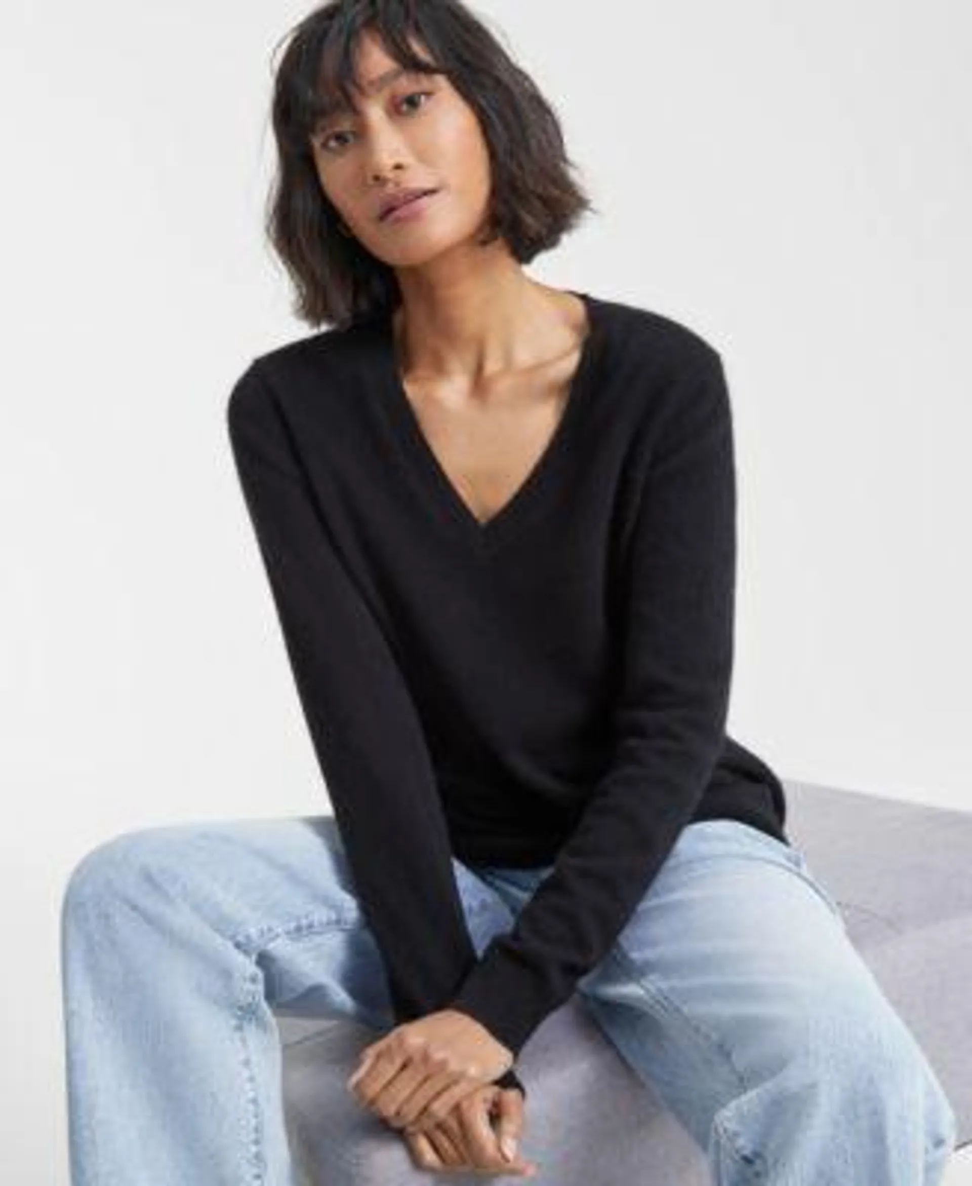 100% Cashmere Women's V-Neck Long-Sleeve Sweater, Regular & Petites, Created for Macy's