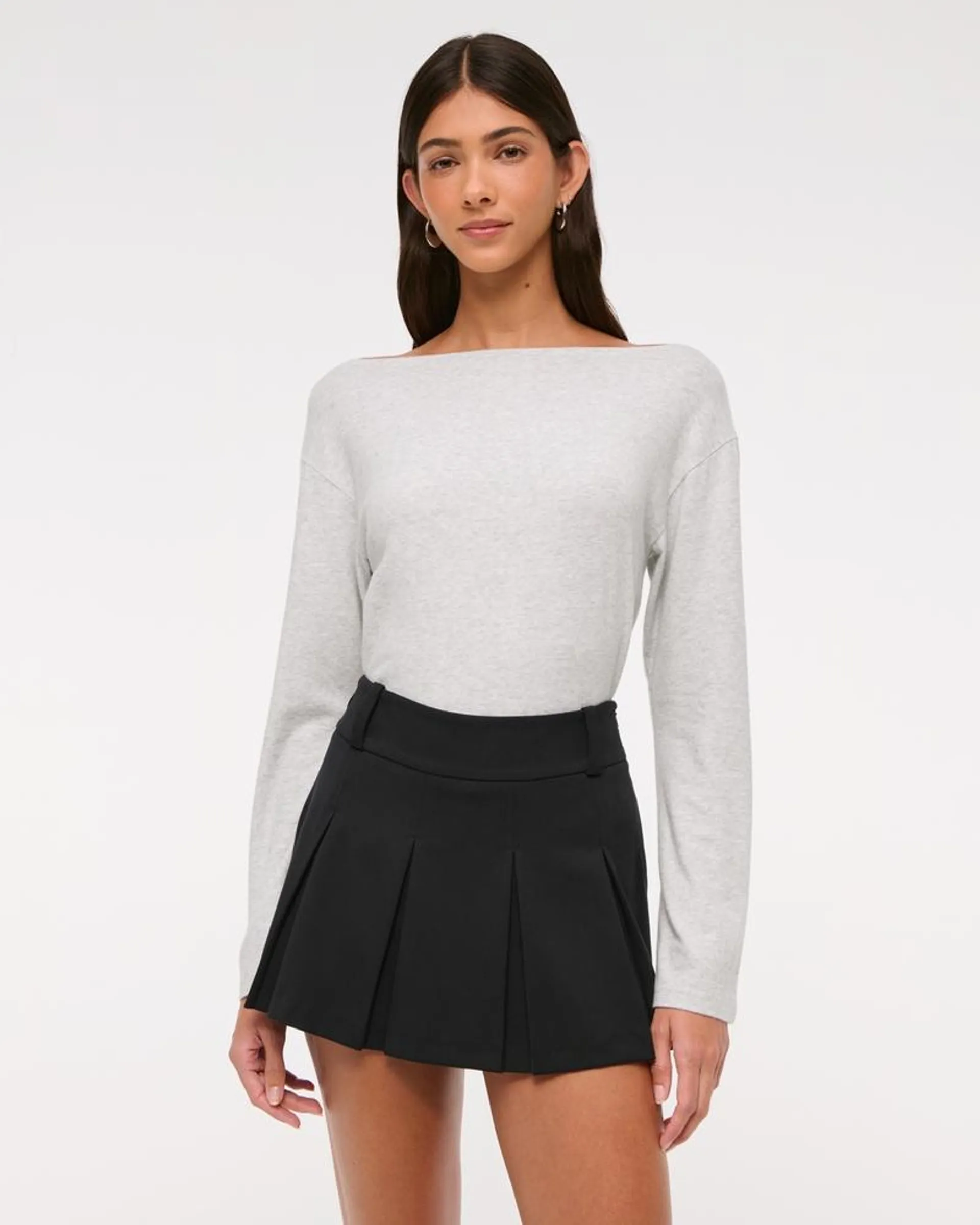 Long-Sleeve Cozy Lounge Knit Tuckable Slash Tee