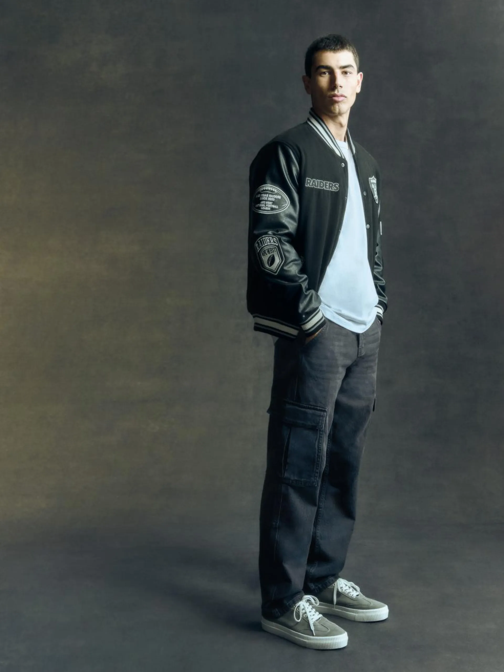 Cargo Jeans