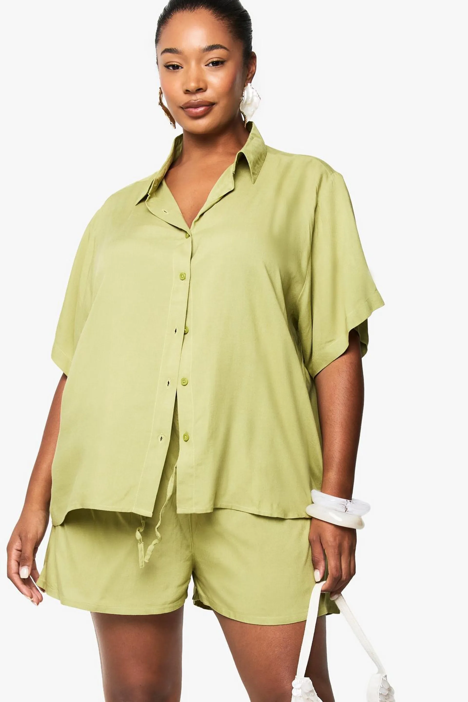 PLUS LIGHTWEIGHT SHORT SLEEVED SHIRT AND SHORTS CO-ORD