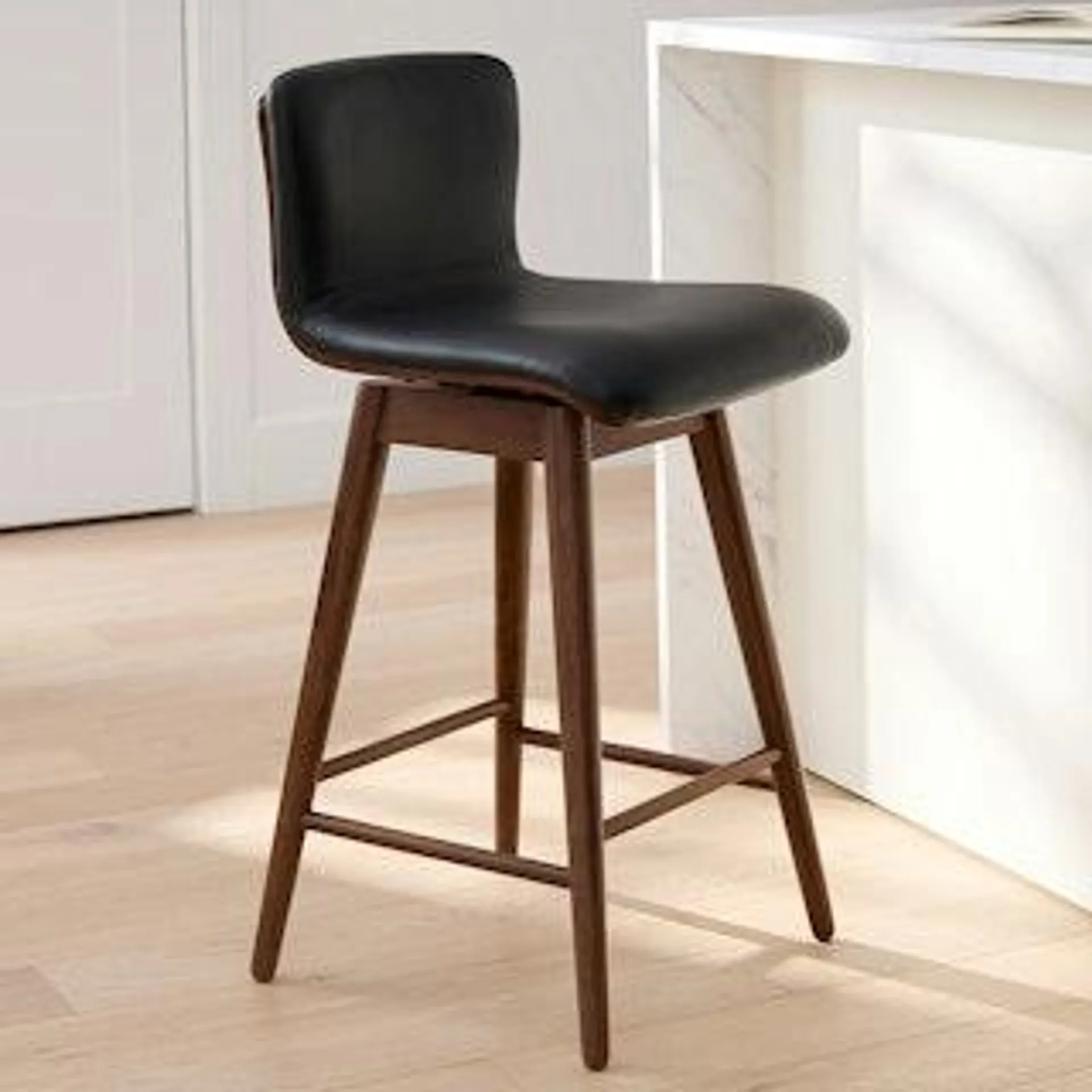 Sede Black Leather Walnut Swivel Counter Stool