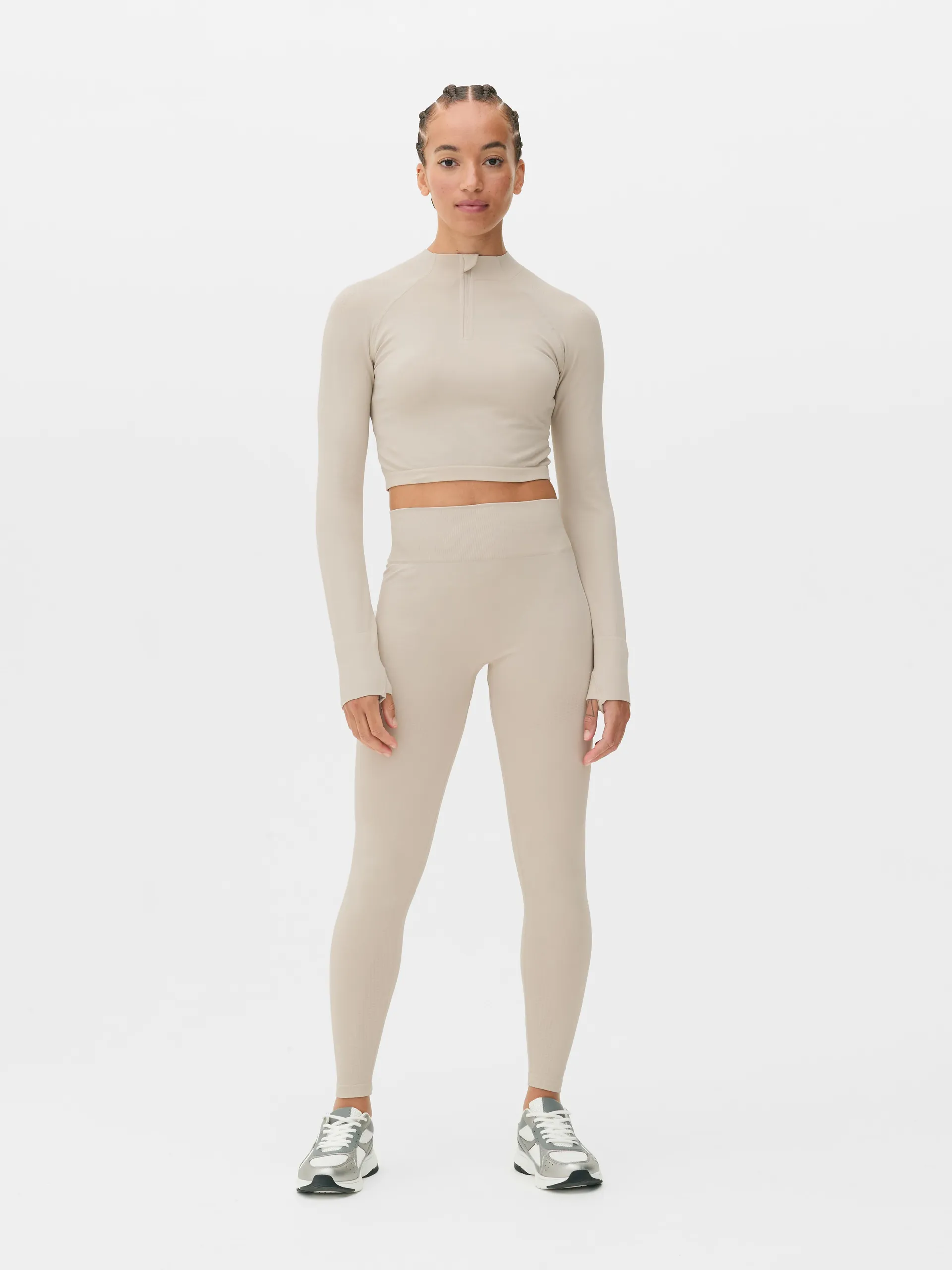 Seamless Contour Long Sleeve Gym Top