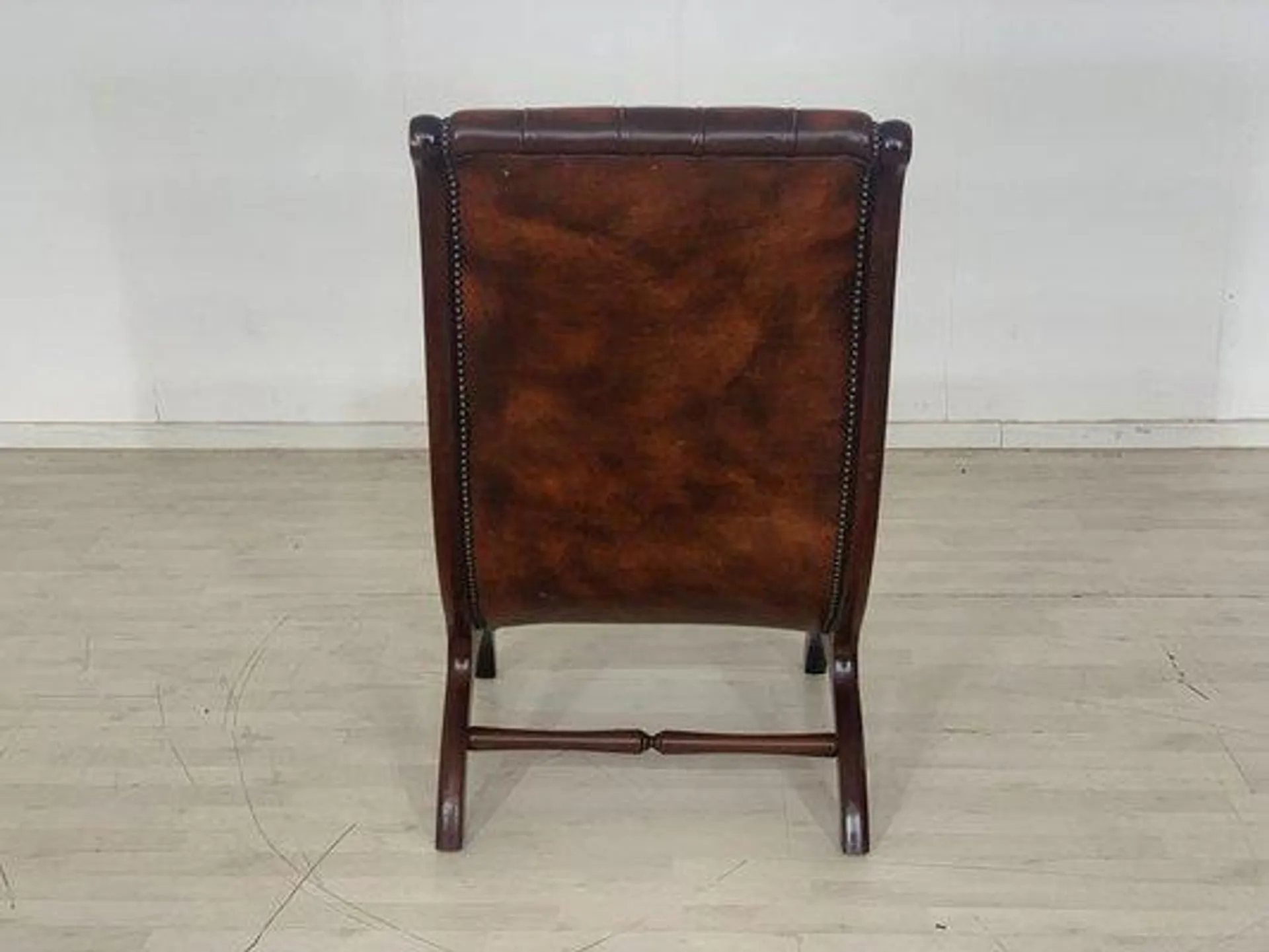 Vintage Chesterfield Armchair in Leather