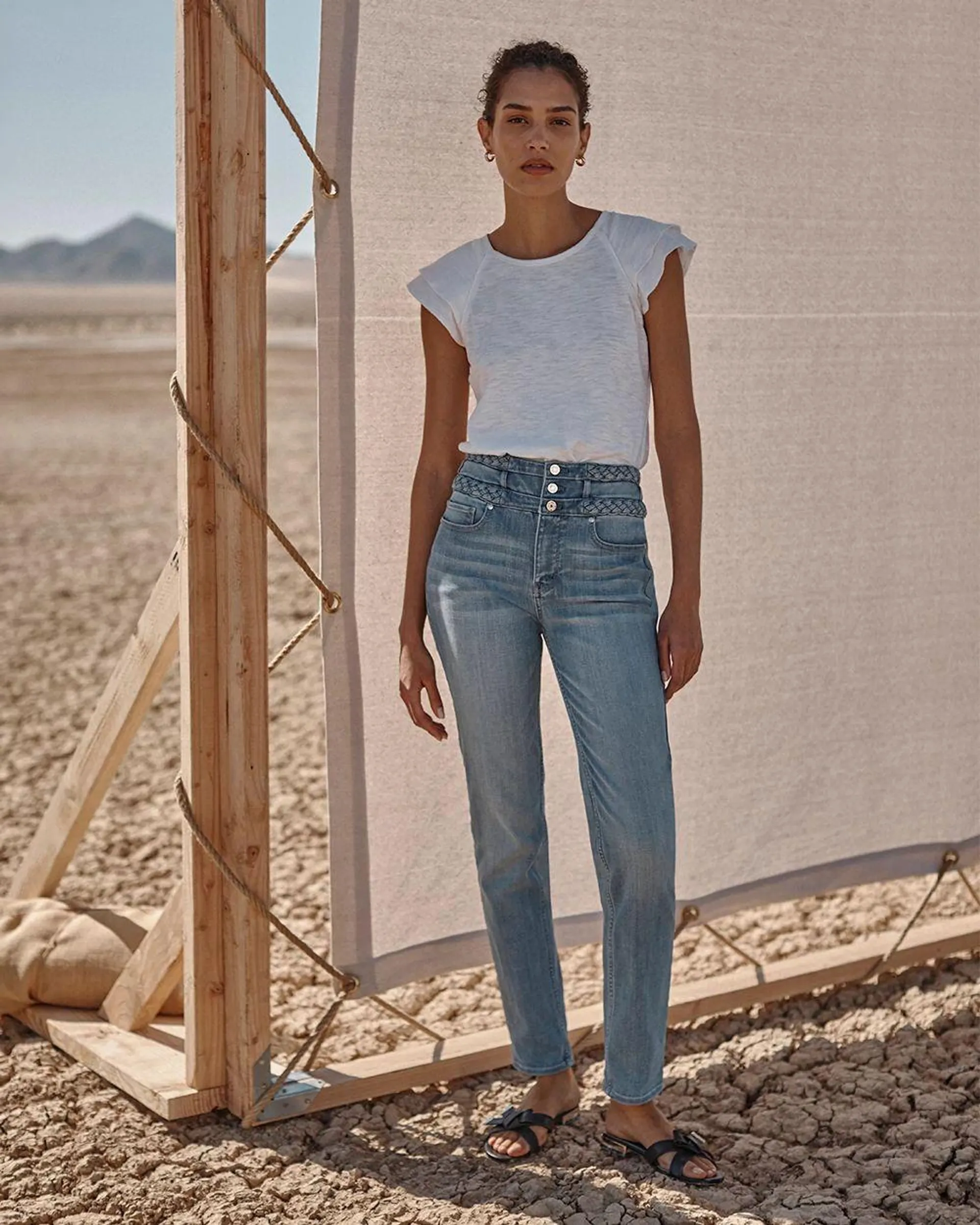 Extra High-Rise Everyday Soft Denim