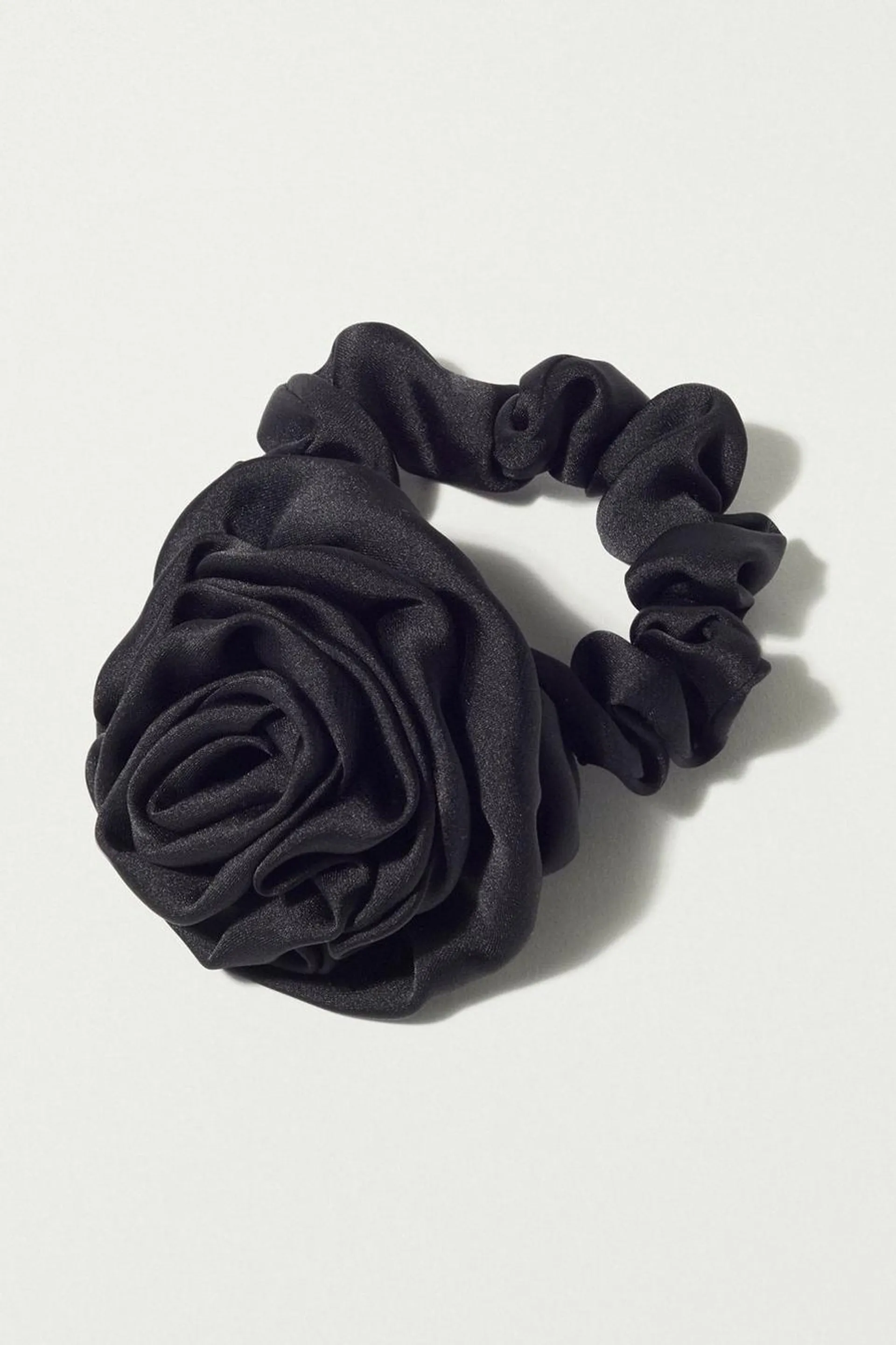 rosette scrunchie