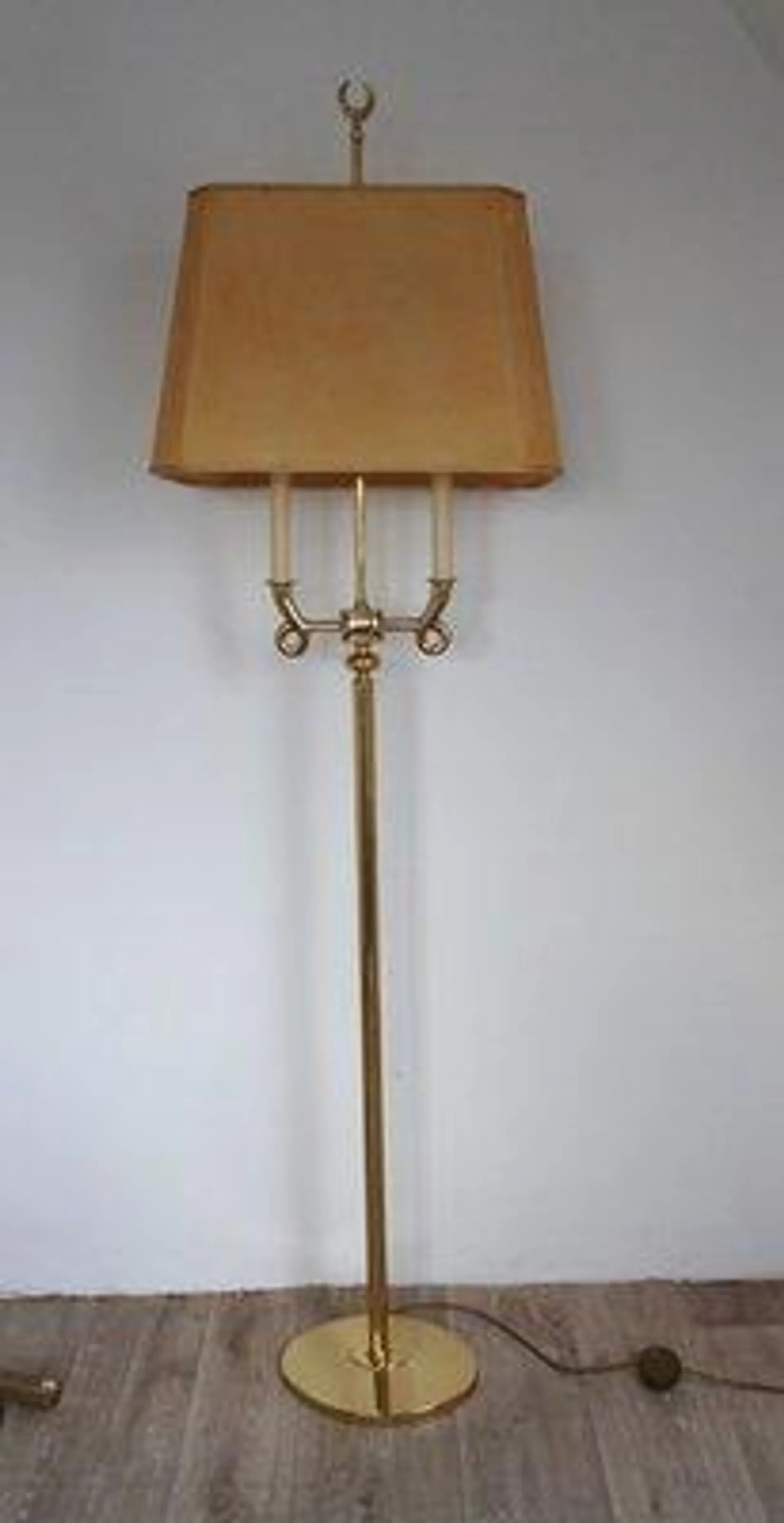 Gilded Brass Floor Lamp in the style of Gio Ponto, 1970s