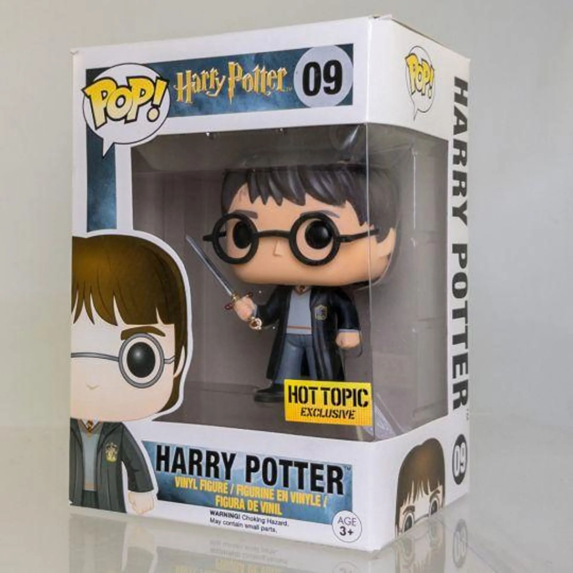 Funko POP! Harry Potter Vinyl Figure - HARRY POTTER with Sword #09 (Exclusive) *NON-MINT*