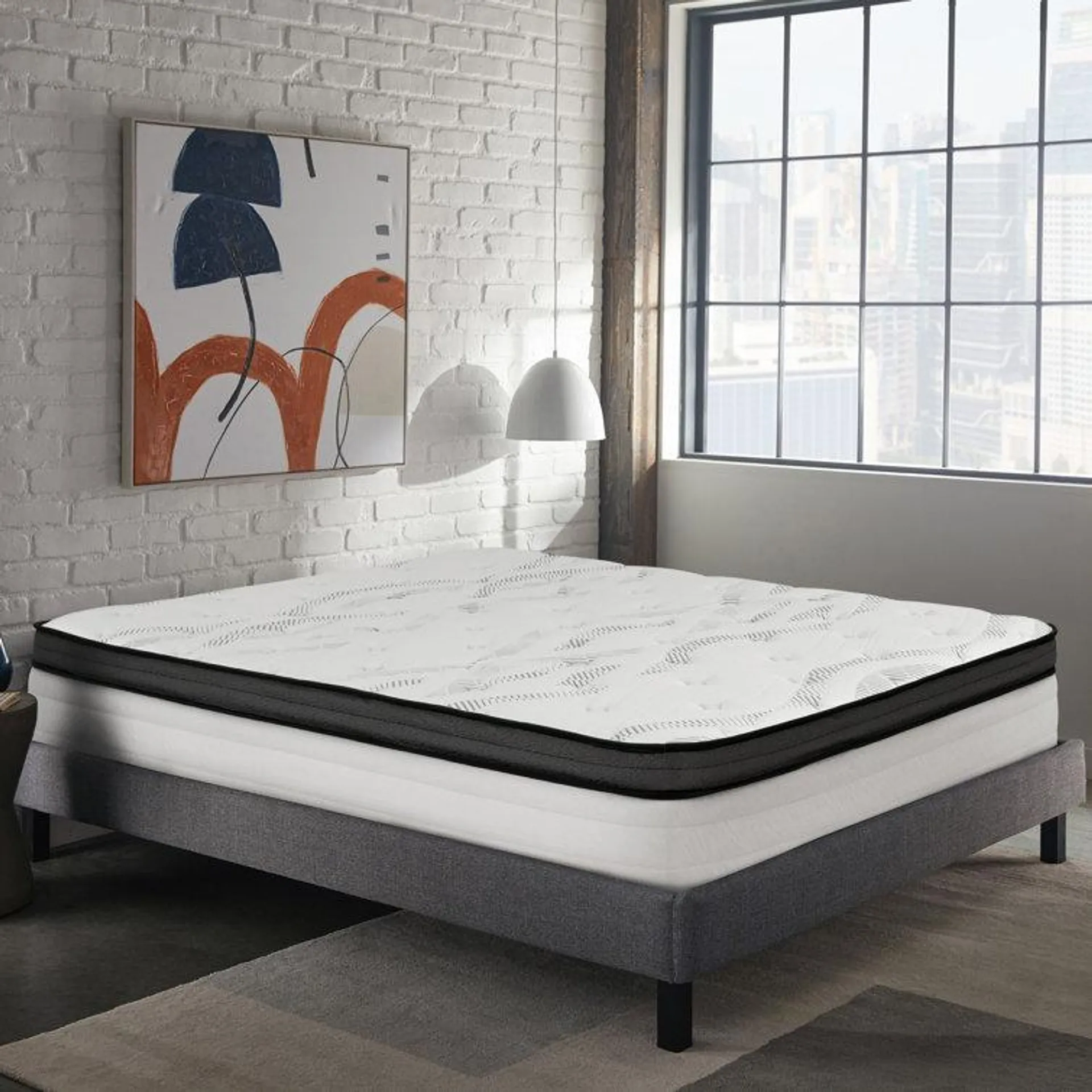 Wayfair Sleep™ 14" Plush Hybrid Mattress