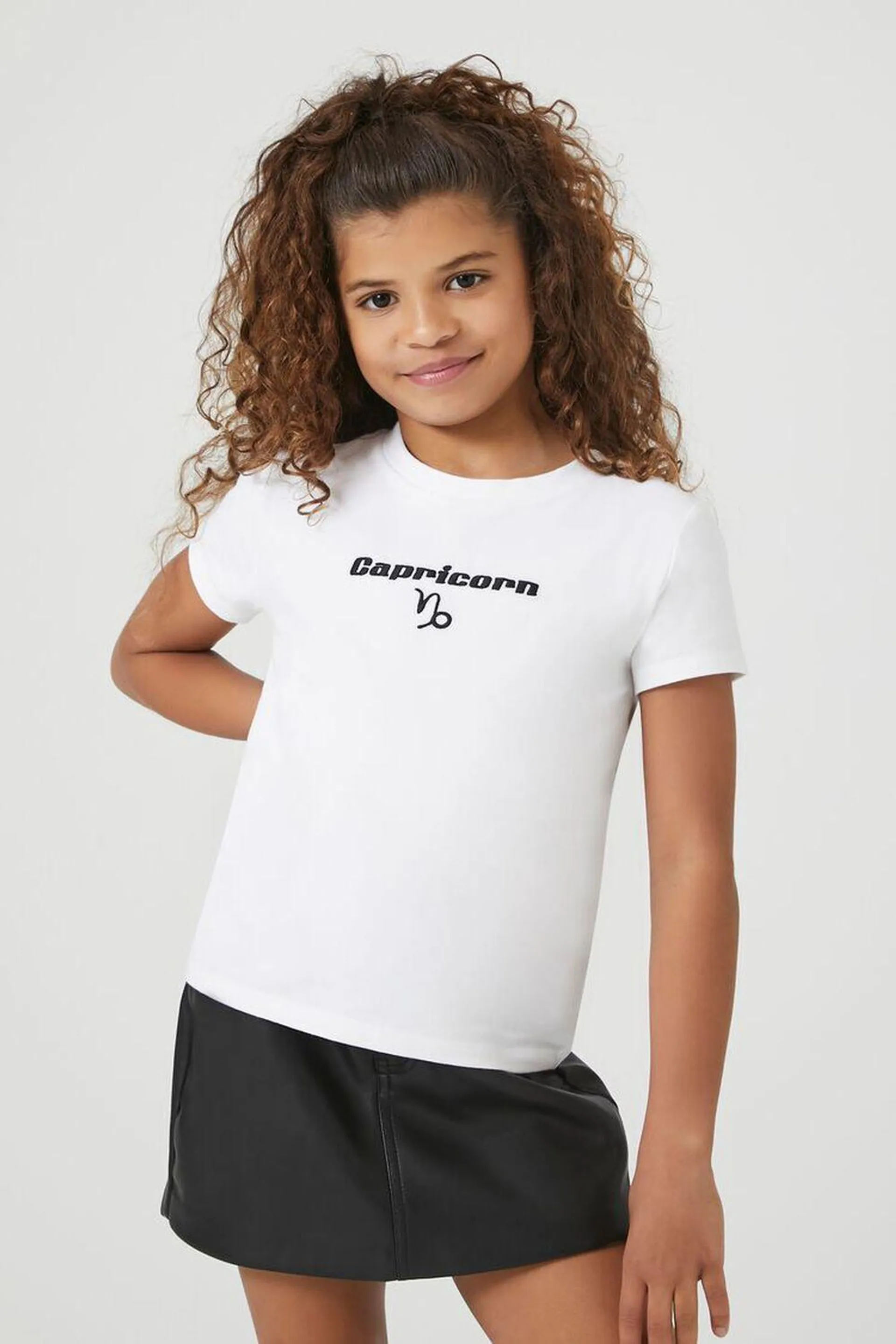 Girls Embroidered Capricorn Tee (Kids)