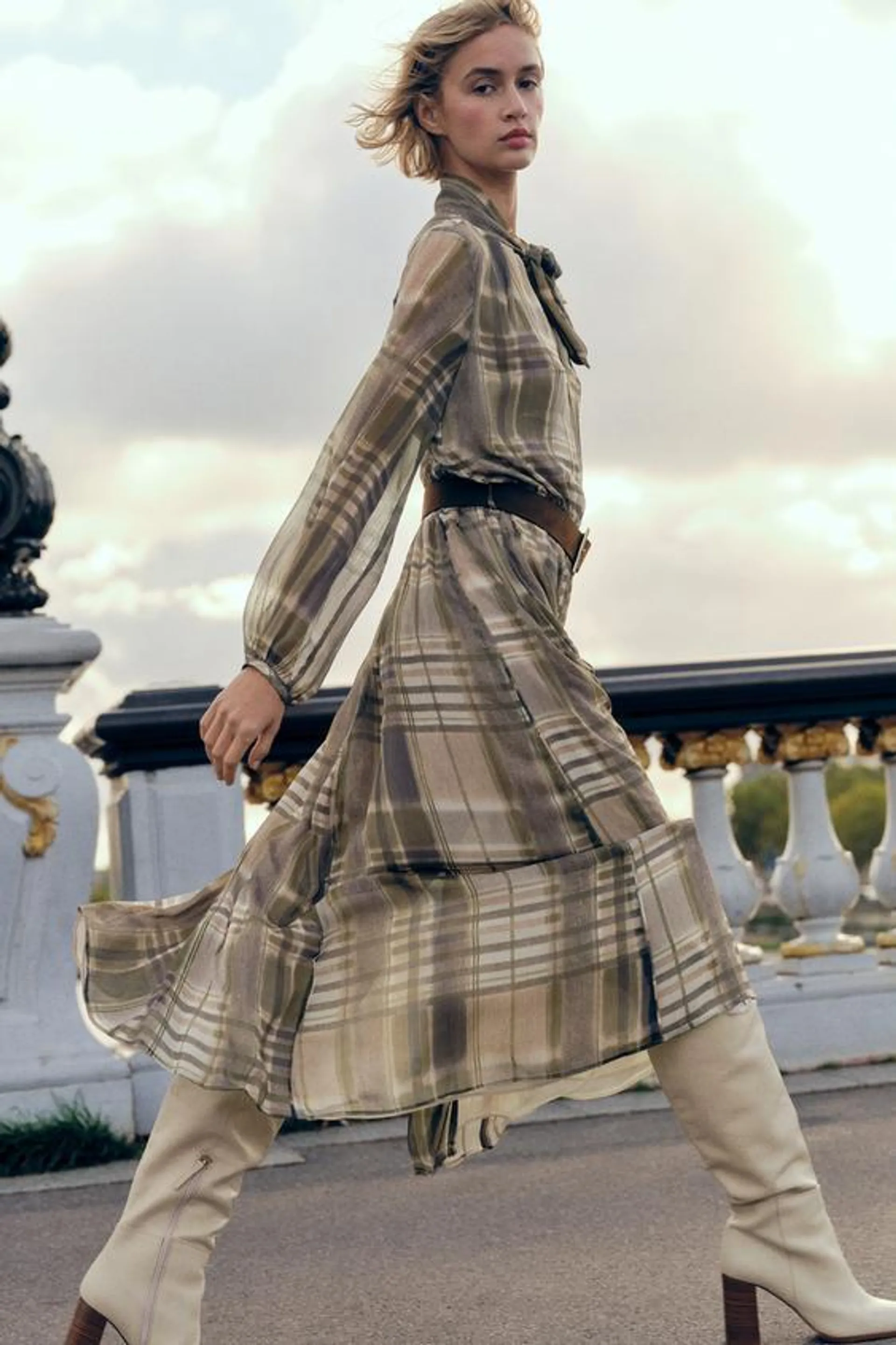 PLAID PRINT MIDI DRESS