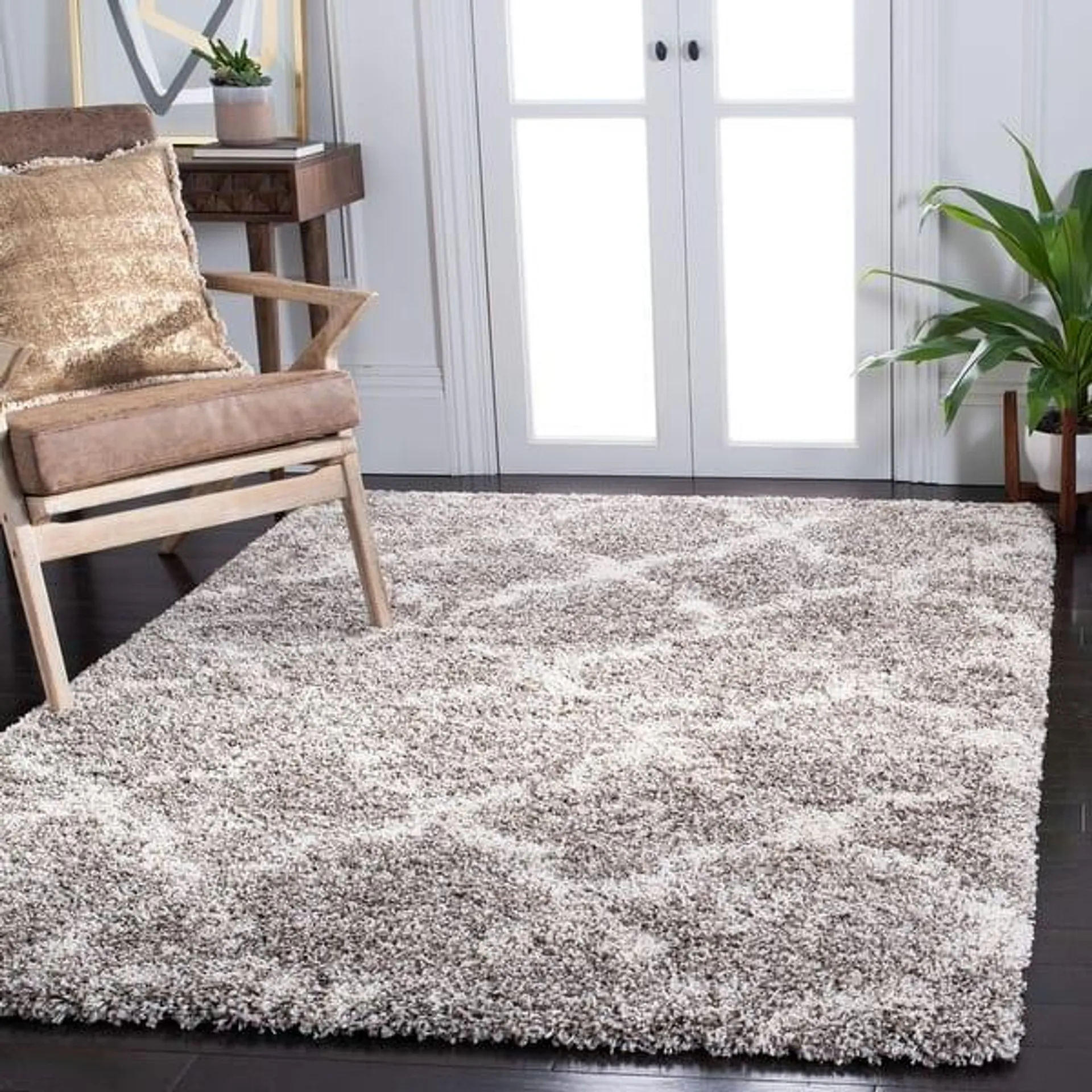 SAFAVIEH Hudson Shag Irmlind Trellis 2-inch Thick Rug