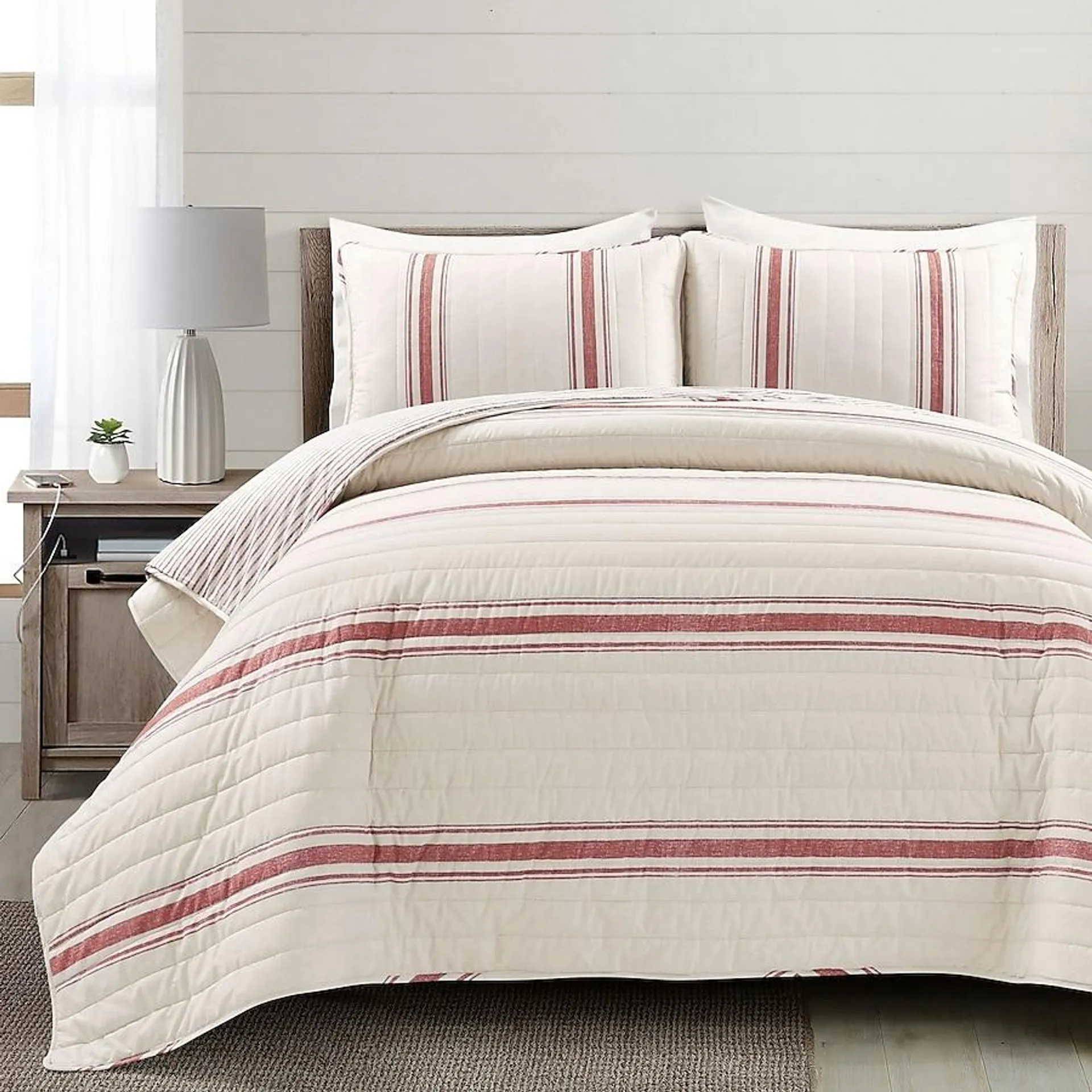 Lush Decor Red Stripe Reversible Full/Queen Quilt Cotton with (Fill)