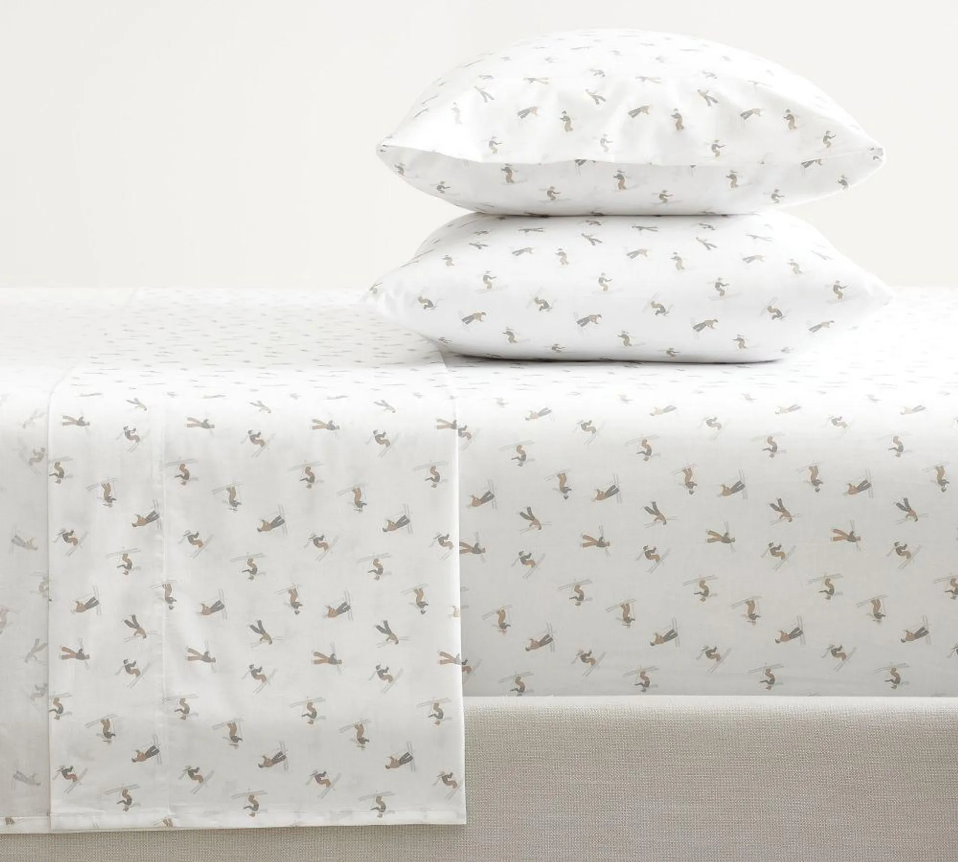 Winter Skiers Percale Sheet Set