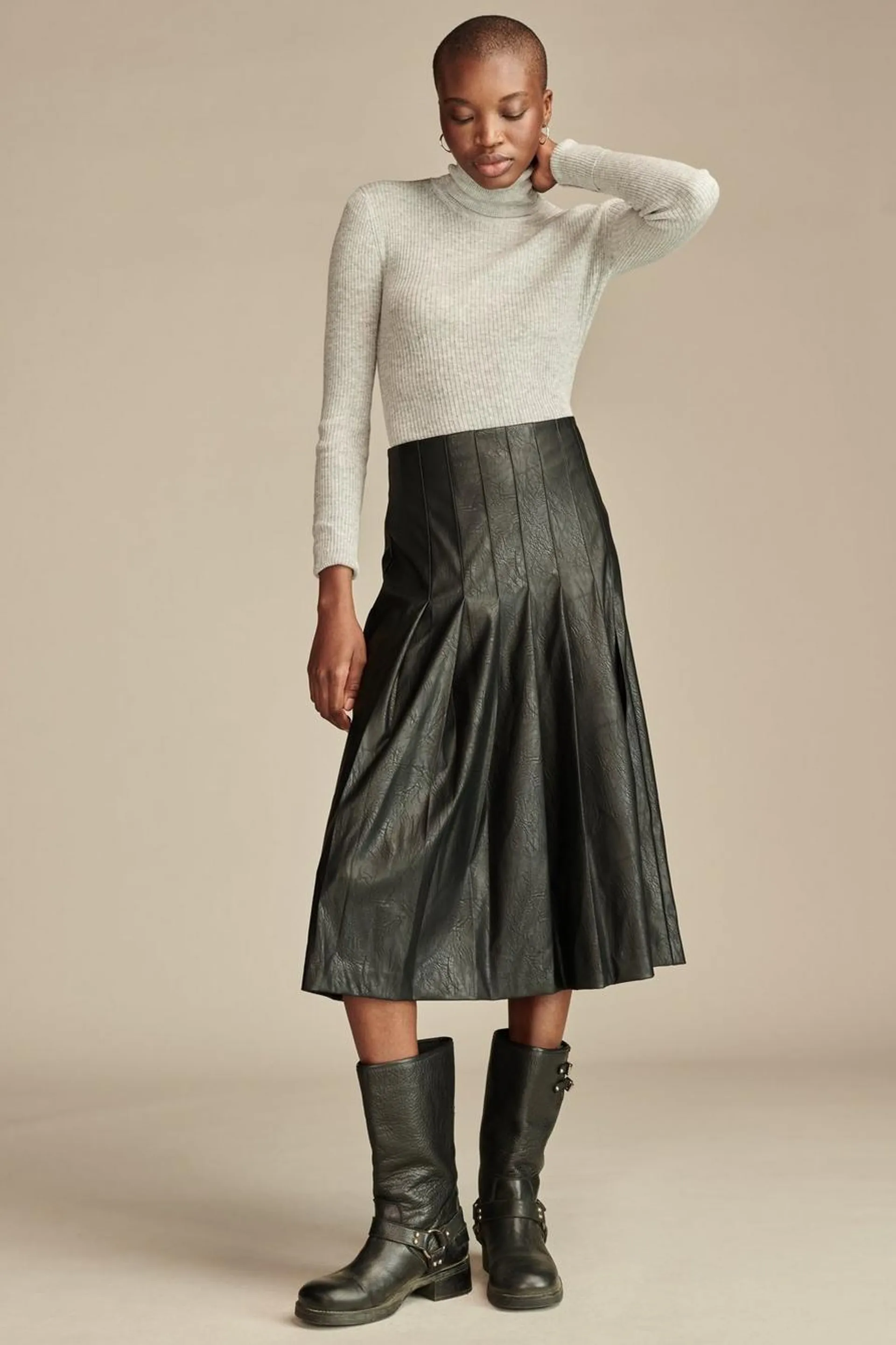 pleated midi skirt