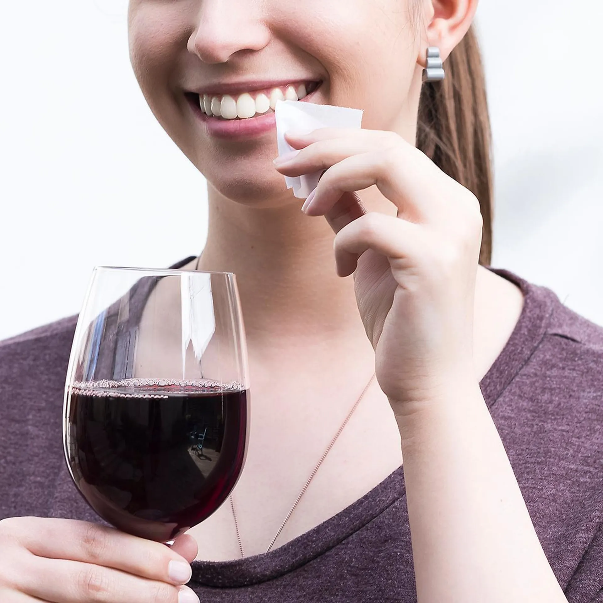 Teeth Stain Wine Wipes
