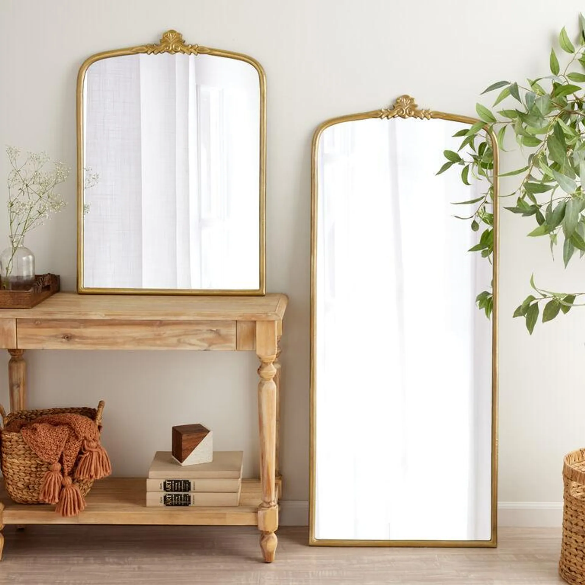 Metal Vintage Style Mirror Collection