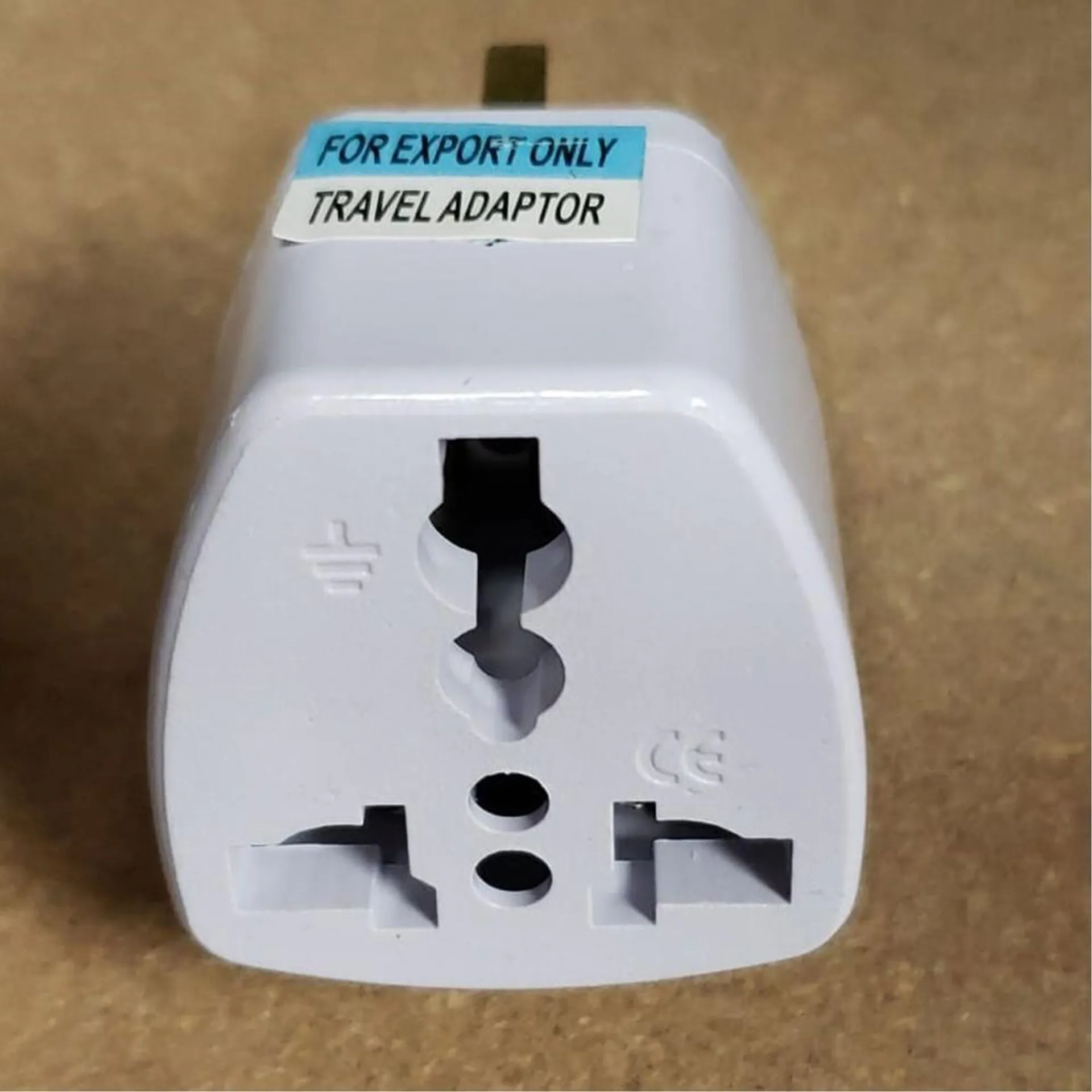 Generic Lot of 25 Universal UK Flat Pin 3Pin Travel Power Plugs Worldwide Adaptor Type G Plug -White