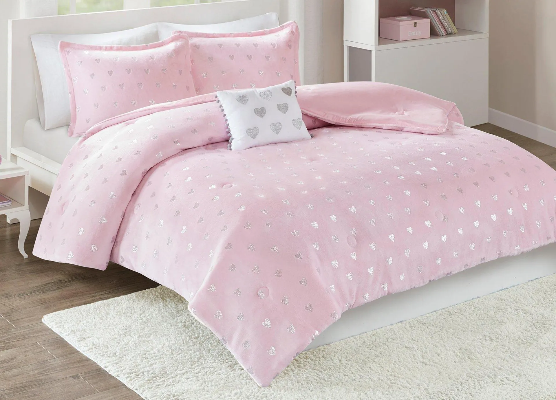 Mi Zone Rosalie Metallic Printed Plush Comforter Set