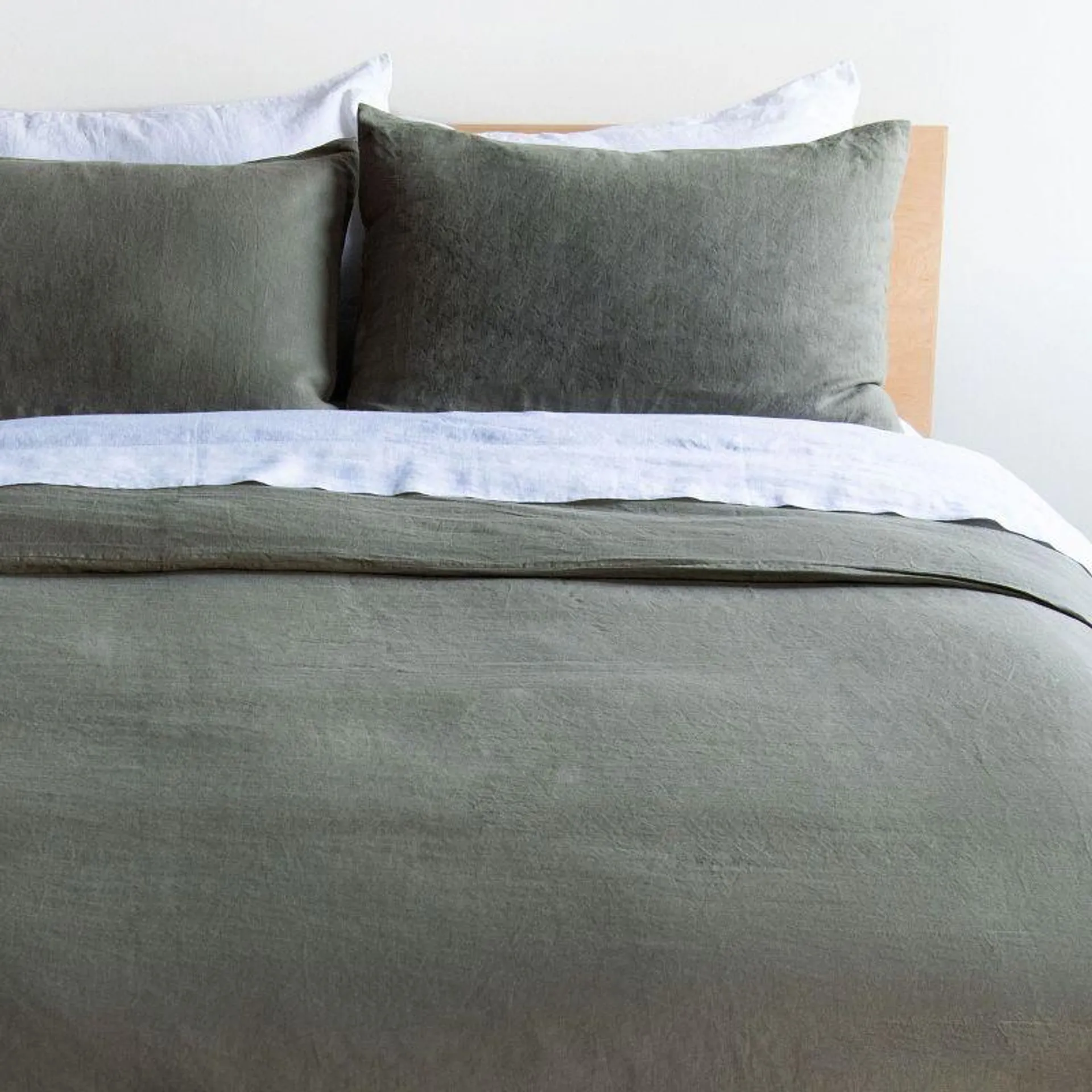 100% French Linen Duvet Cover & Sham Set | BOKSER HOME