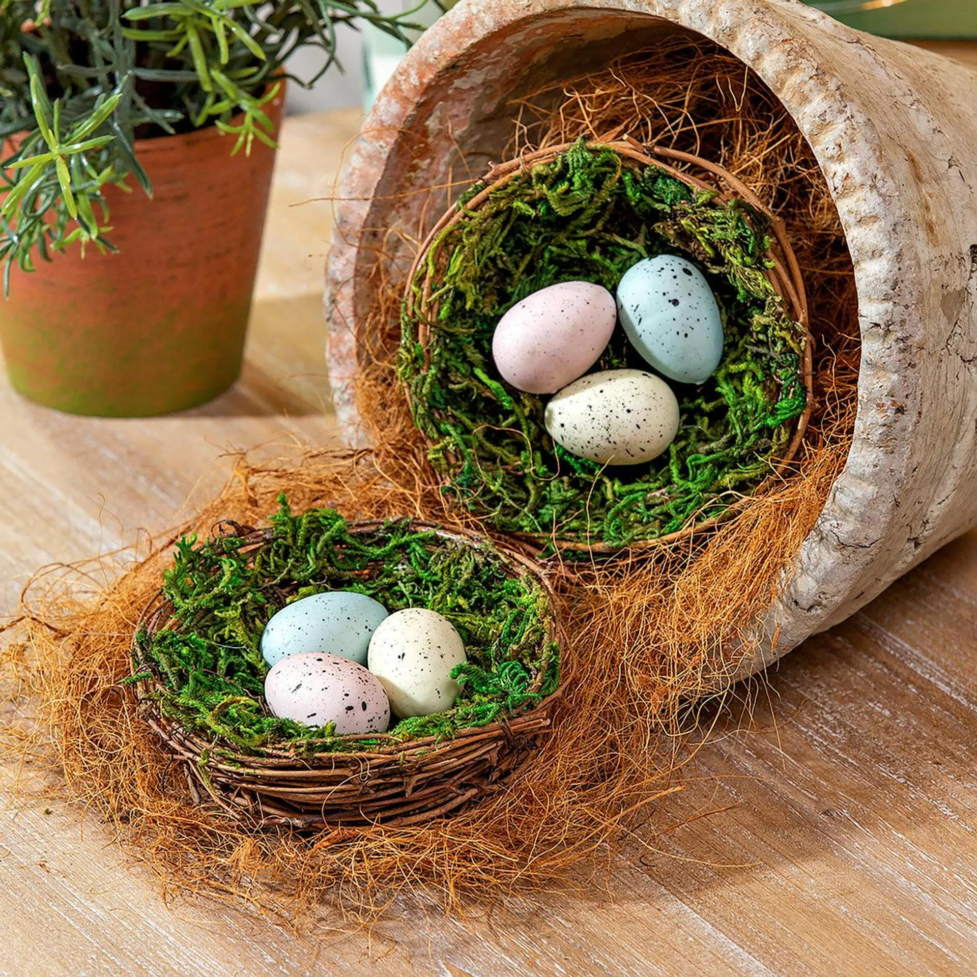 Artificial Easter Bird Nest Table Décor in Gift Box, Set of 4