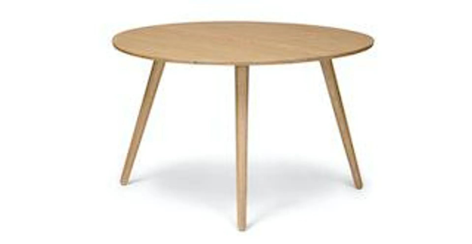 Seno Oak 47" Round Dining Table